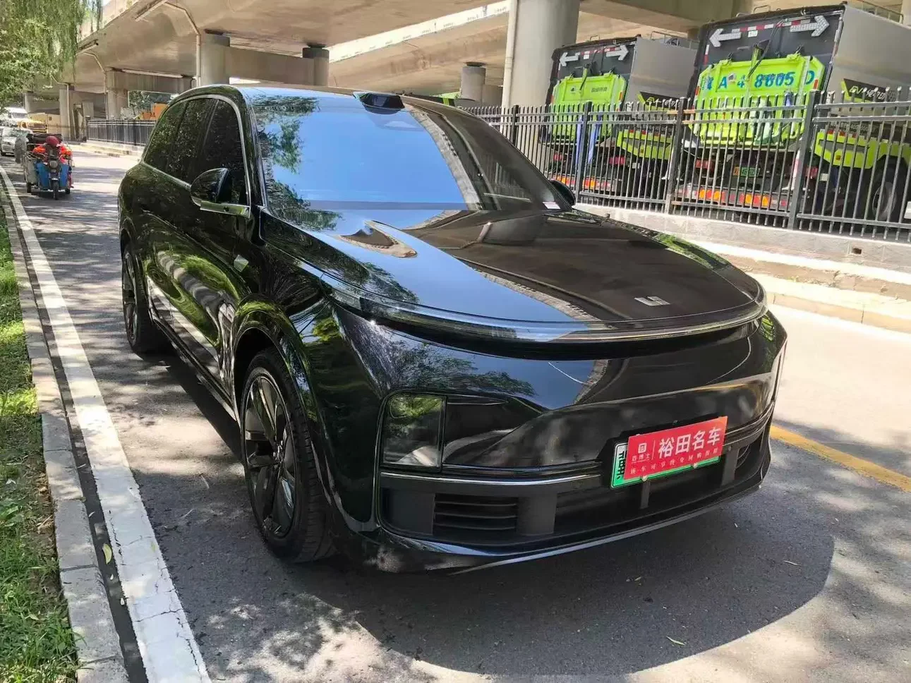 Lixiang L8