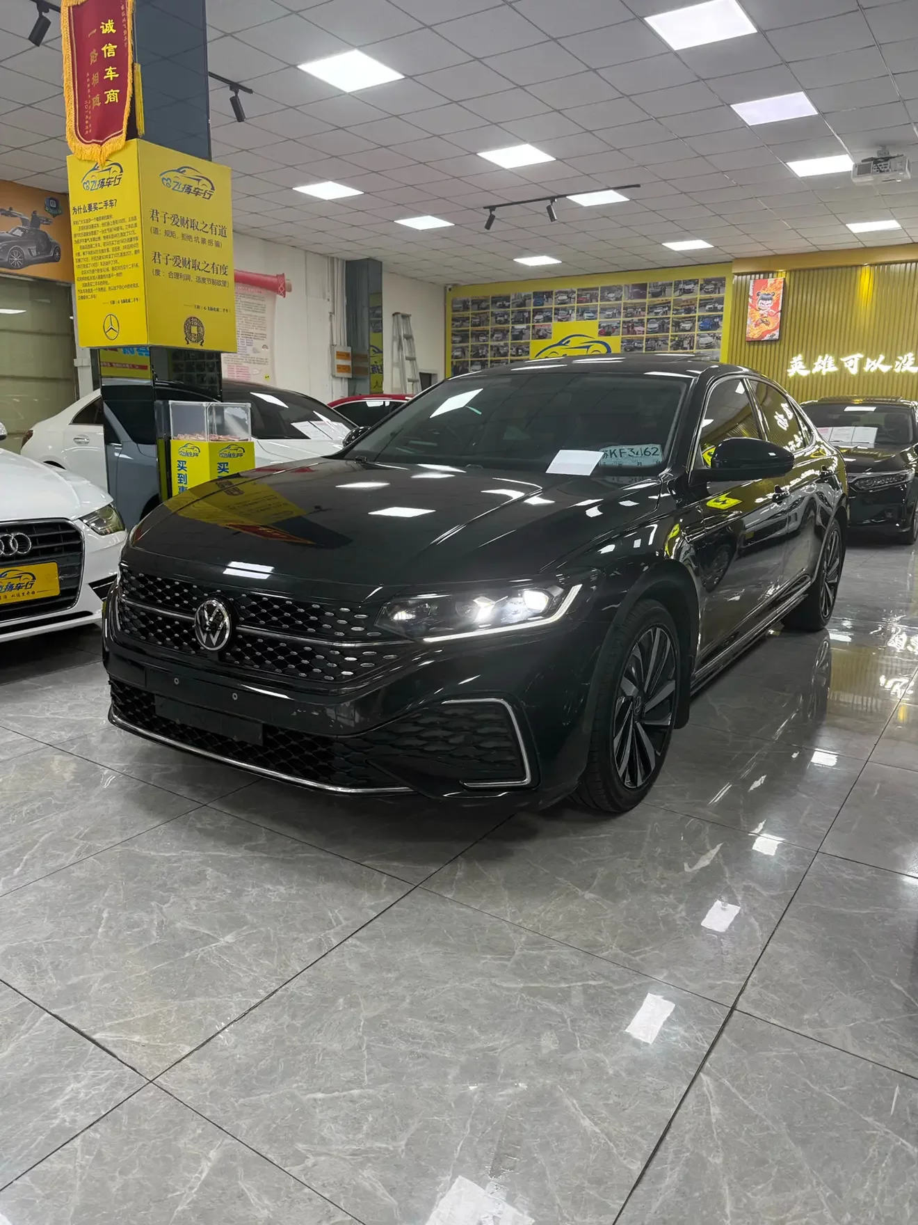 VOLKSWAGEN PASSAT