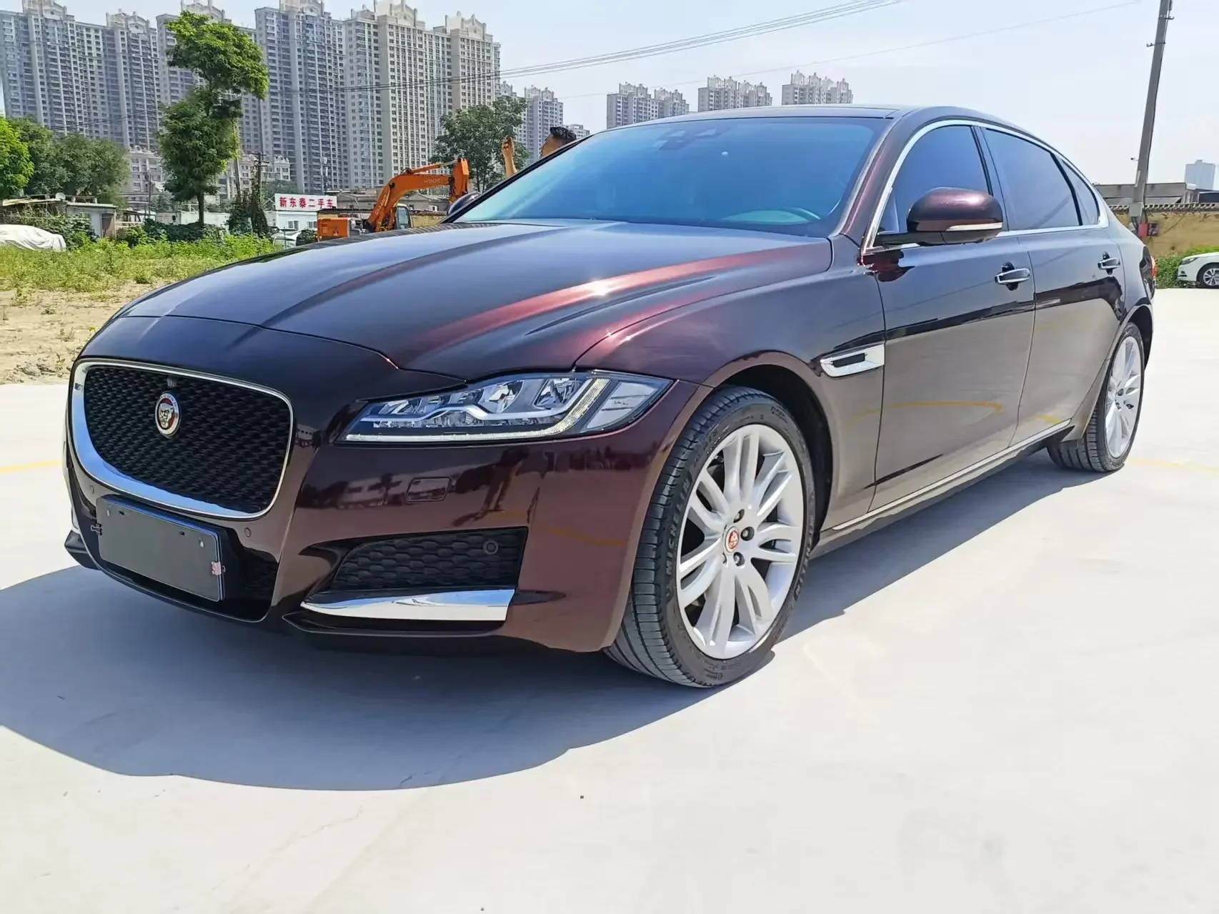 Jaguar XFL  из Китая