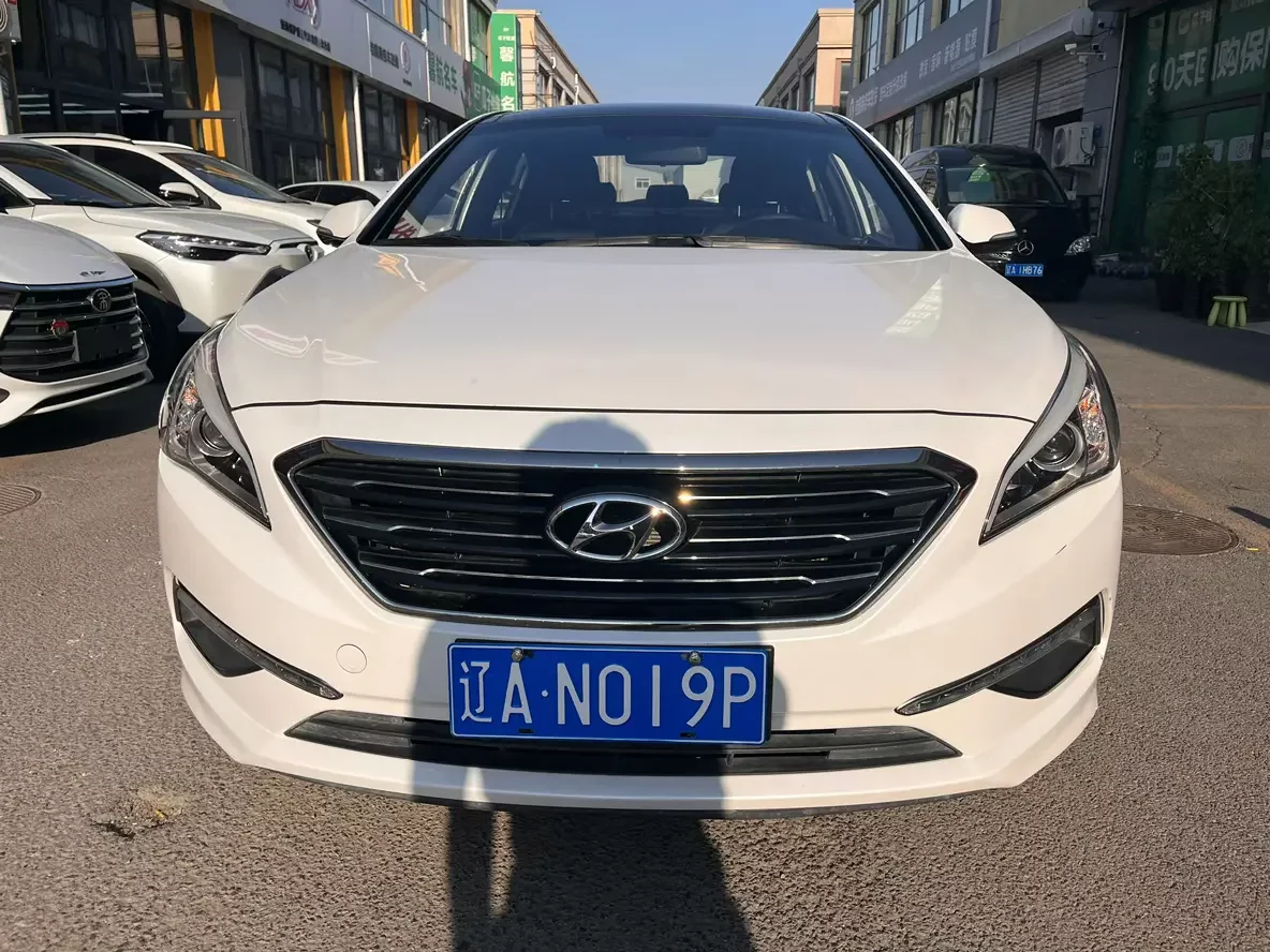 Hyundai sonata nine