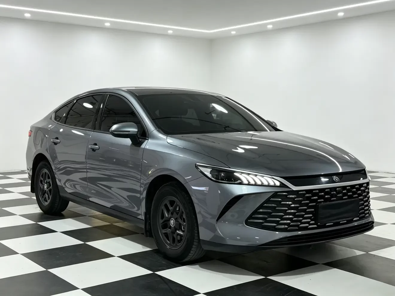BYD Qin PLUS DM