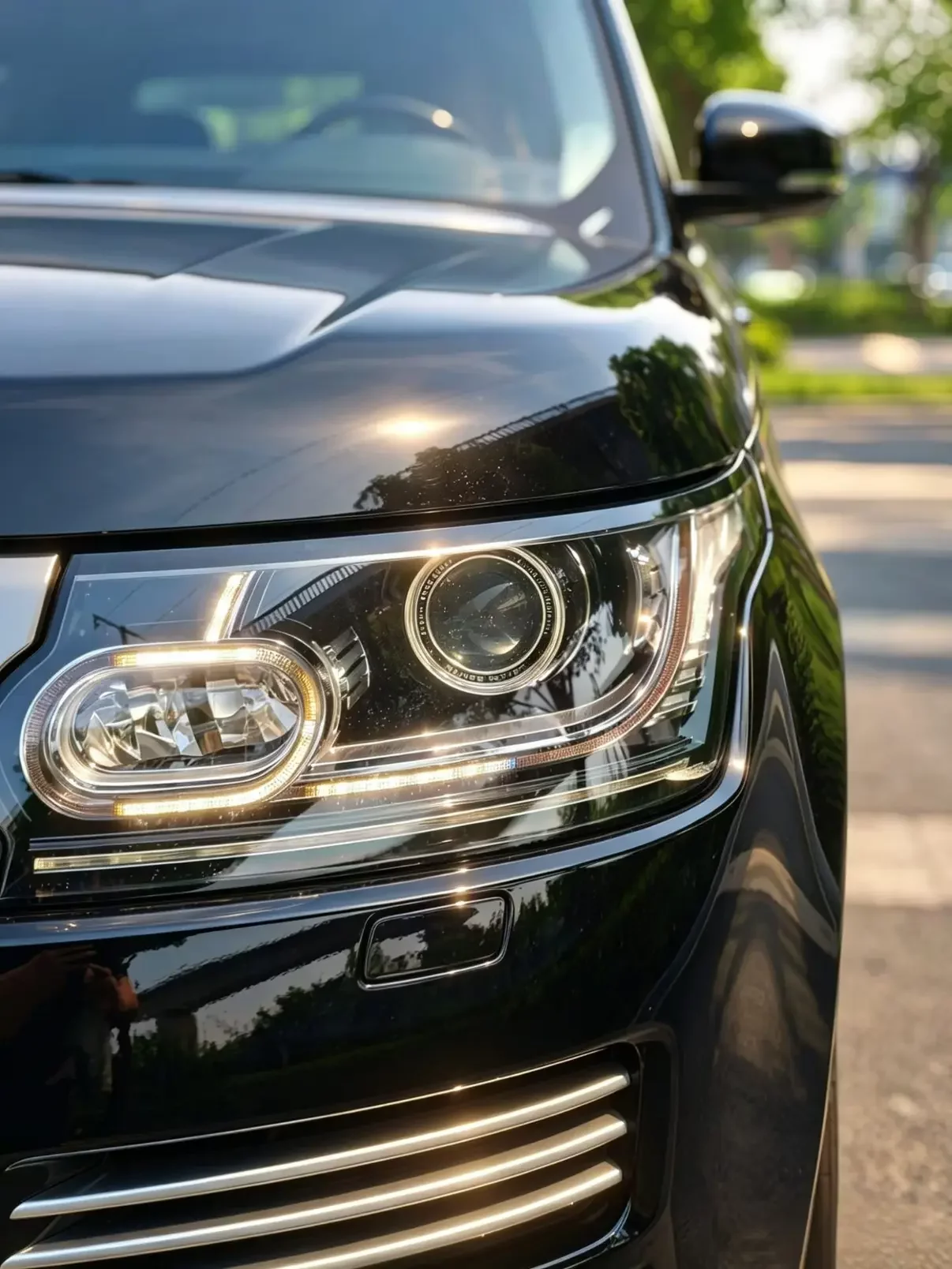 Land Rover range rover