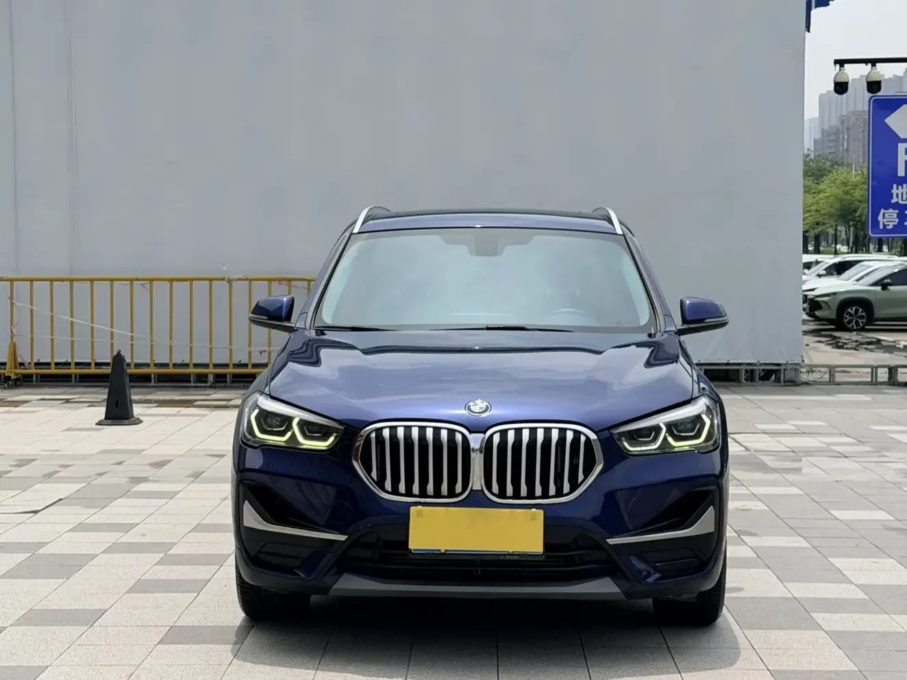 BMW X1