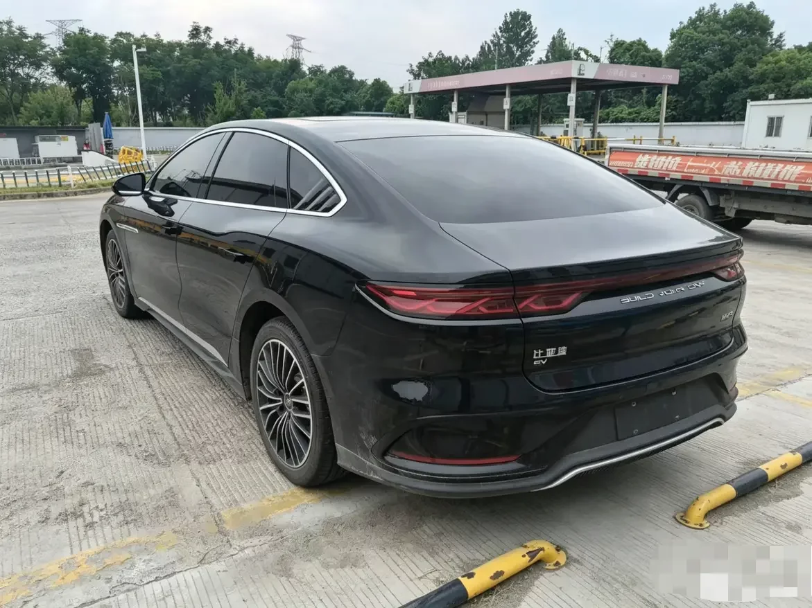 BYD Han EV