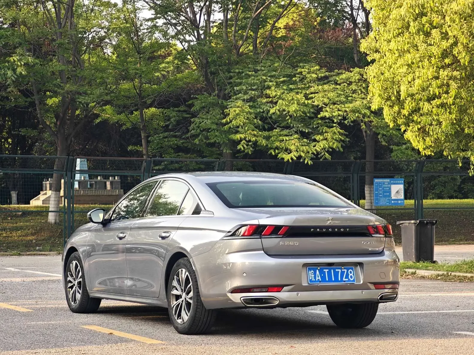 Peugeot 508L