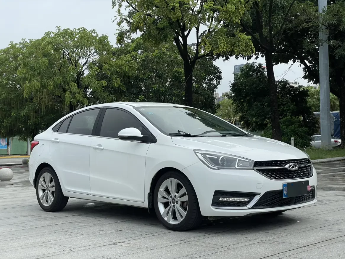 Chery Arrizo 5