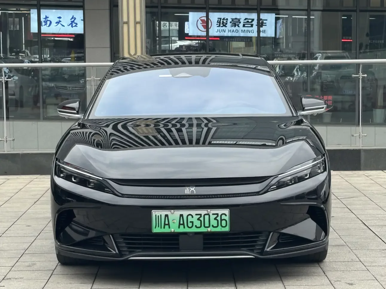 BYD Han EV