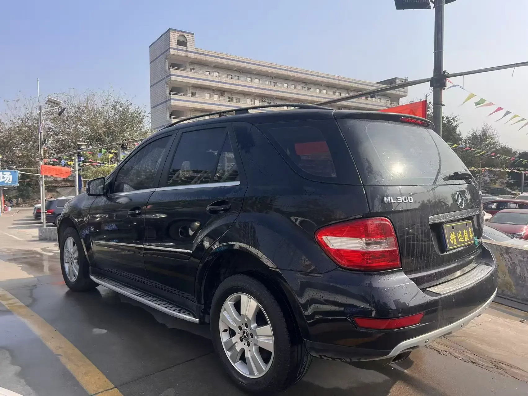 Mercedes-Benz M Class