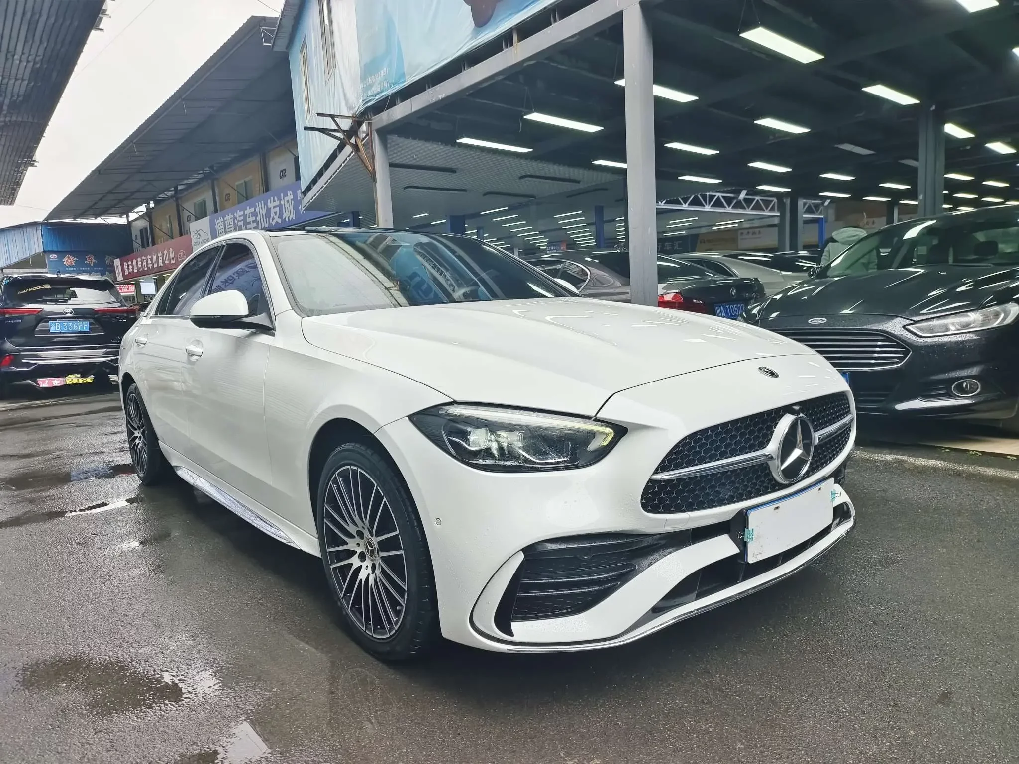 Mercedes-Benz C Class