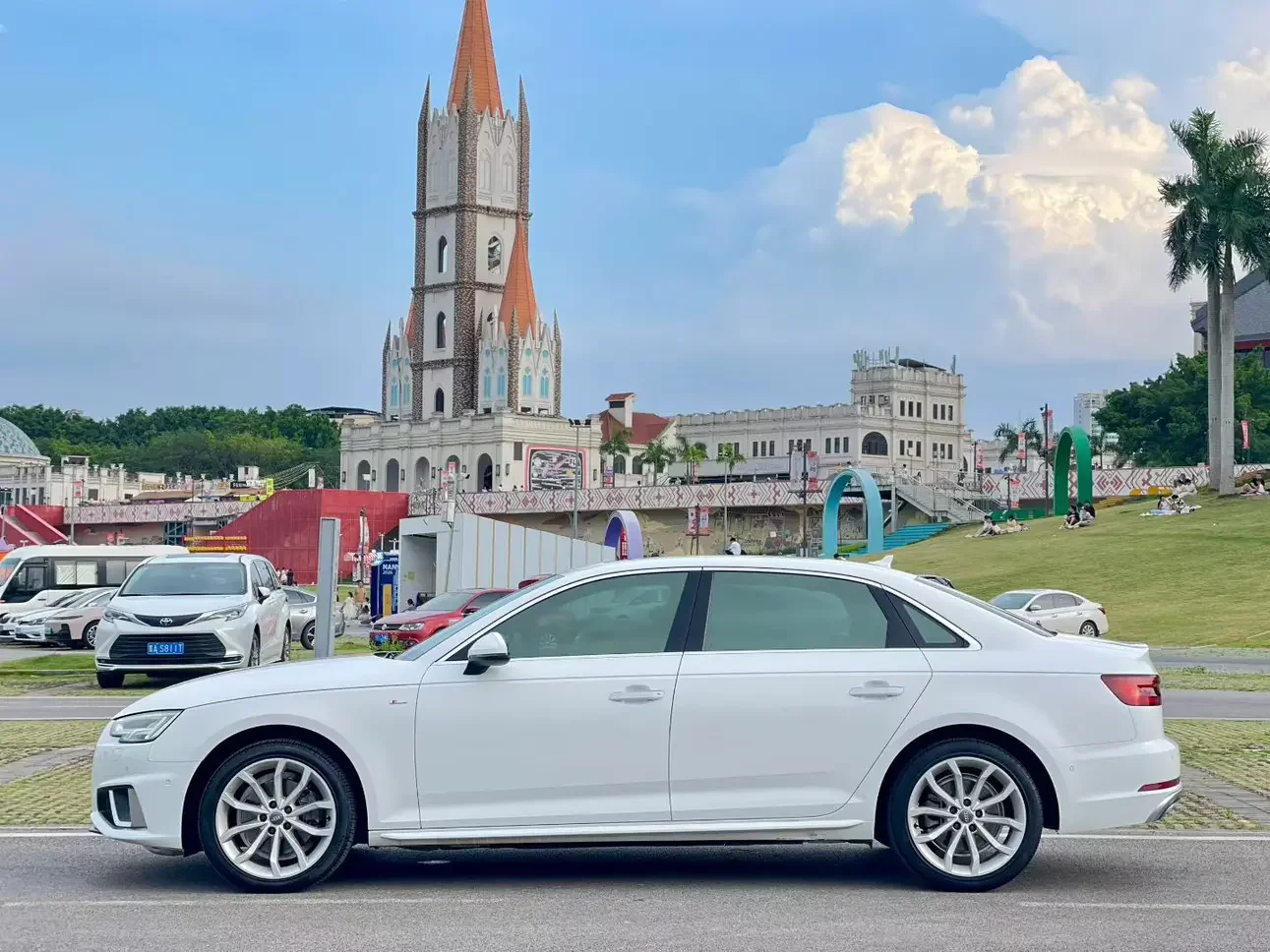 Audi A4L
