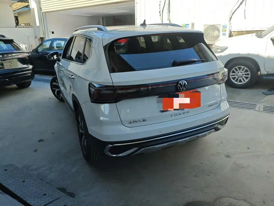 Volkswagen Tharu