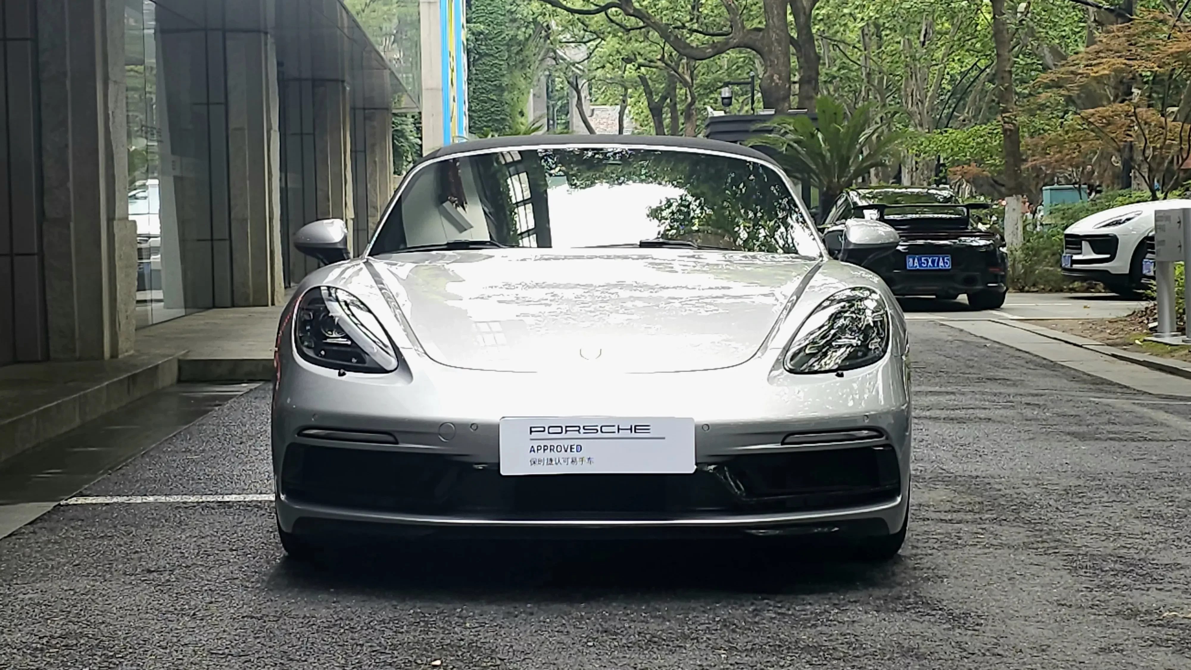 Porsche 718