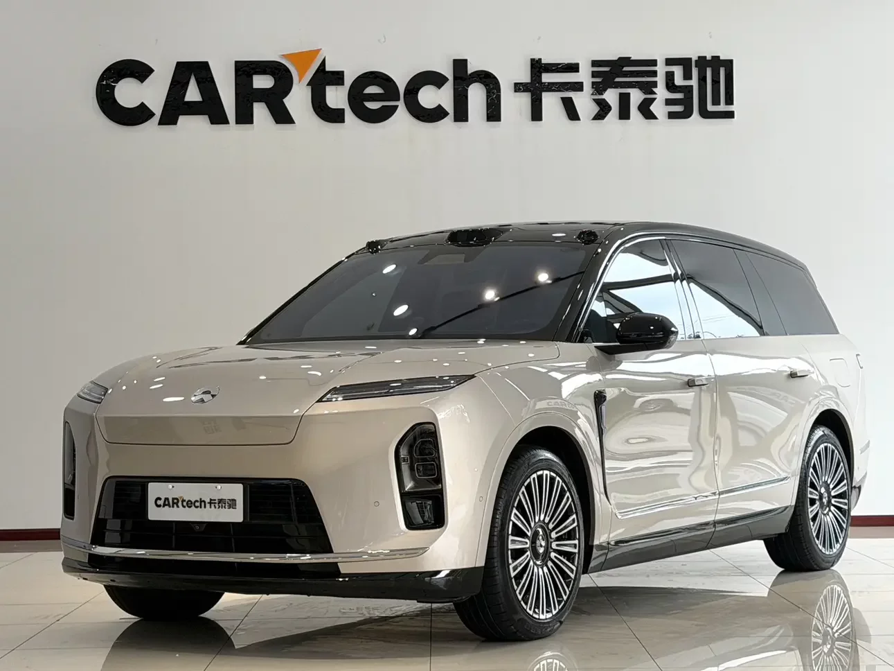 NIO ES8  из Китая