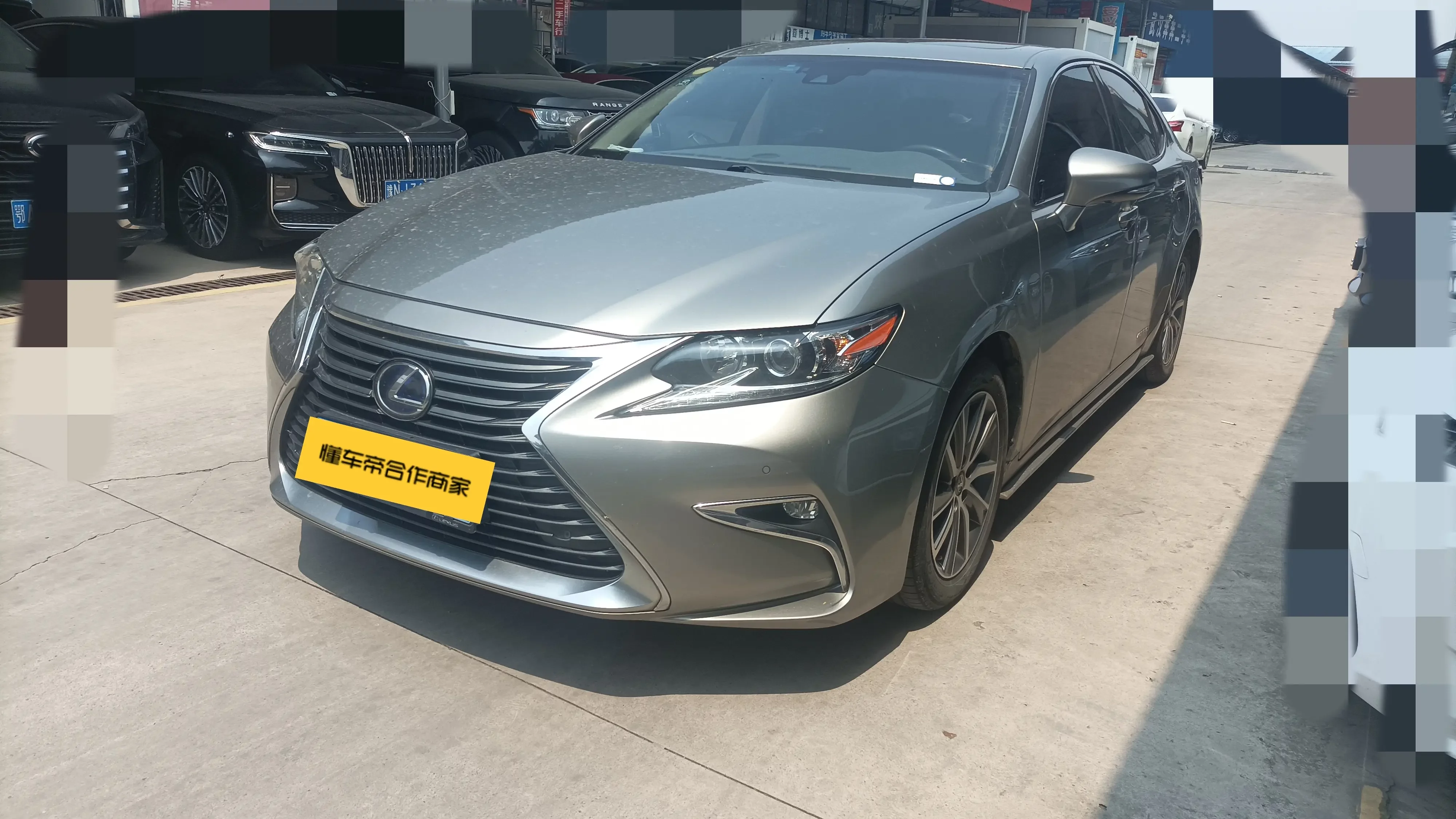 Lexus ES