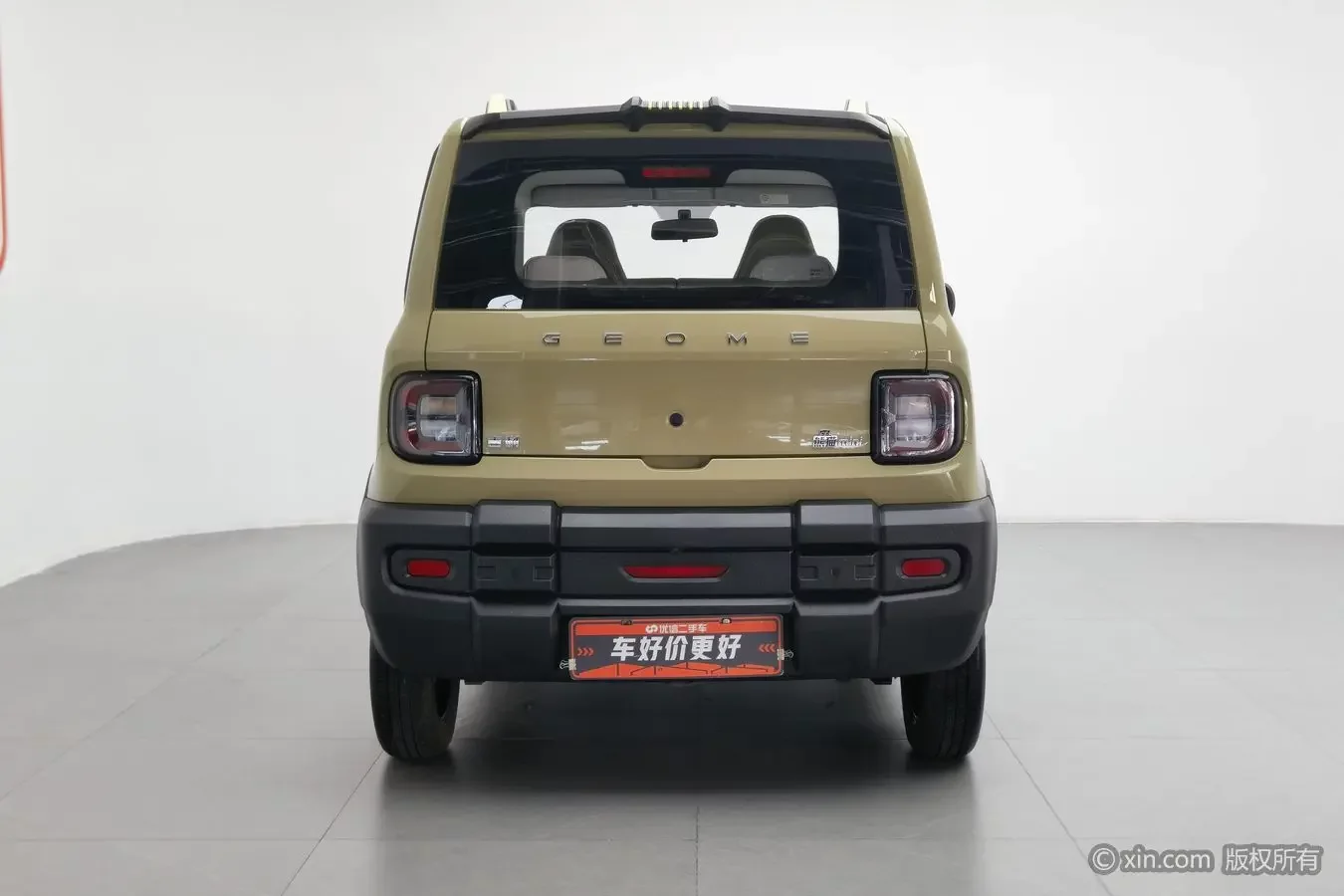 Geely panda