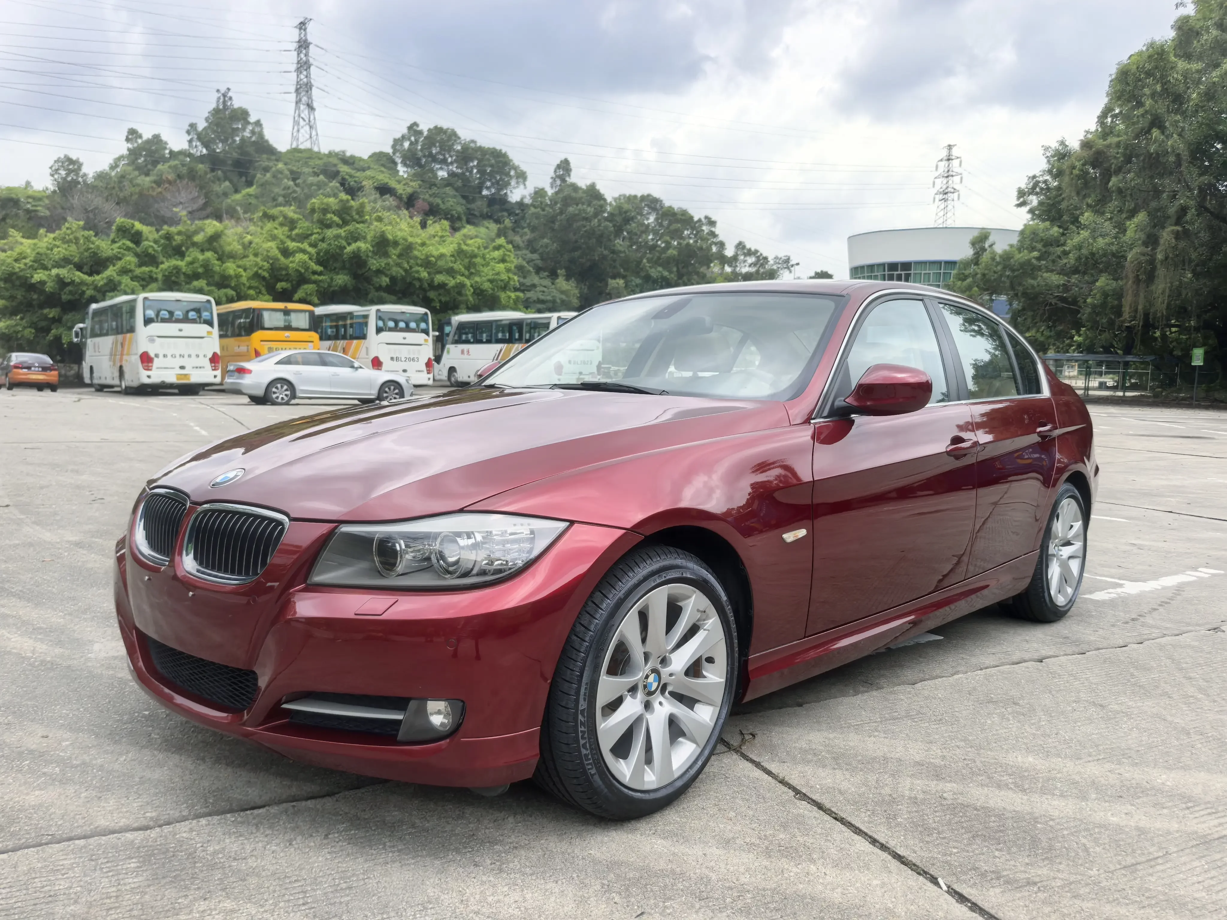 BMW 3 Series  из Китая
