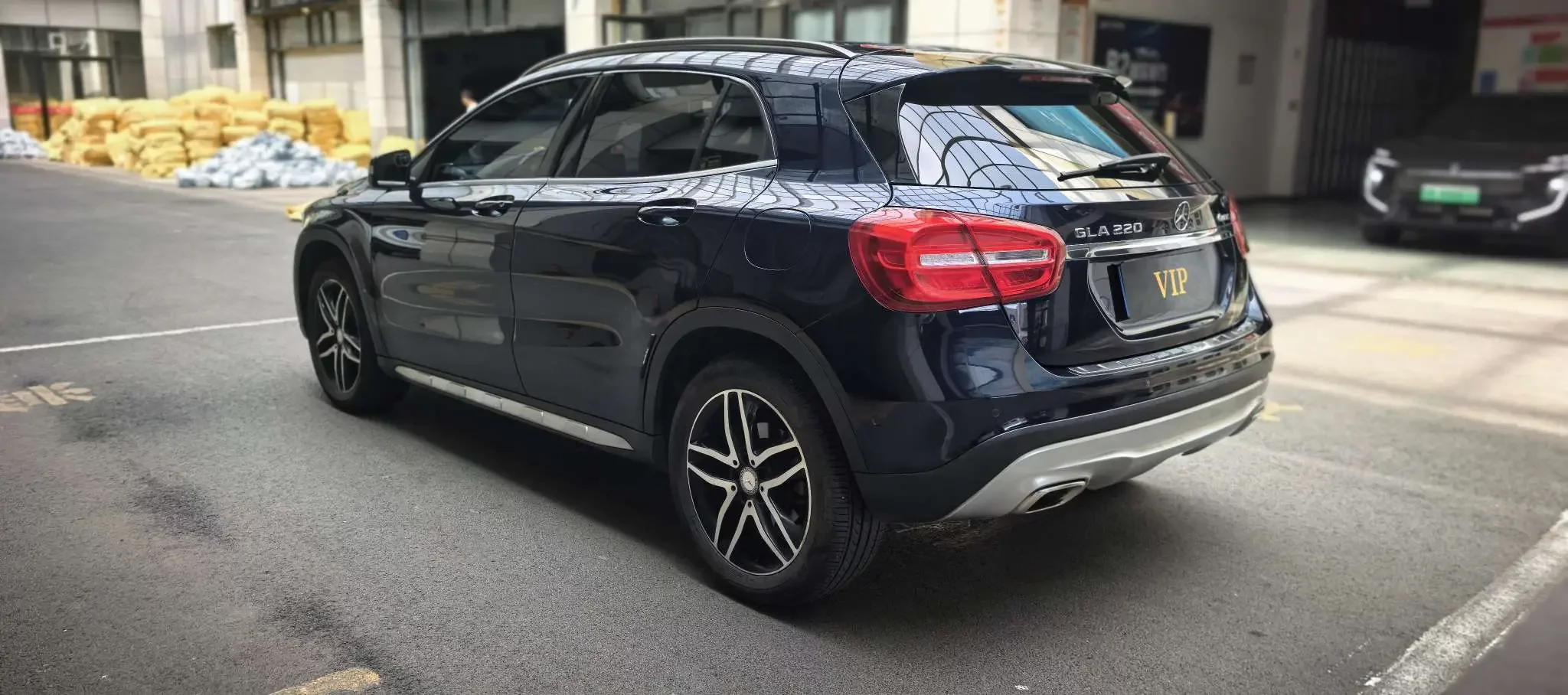 Mercedes-Benz GLA