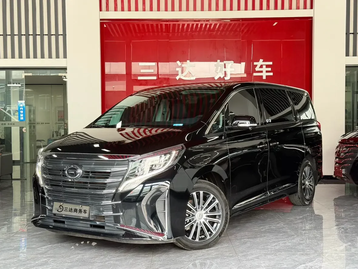 GAC Trumpchi M8  из Китая