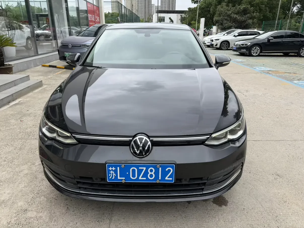 Volkswagen golf