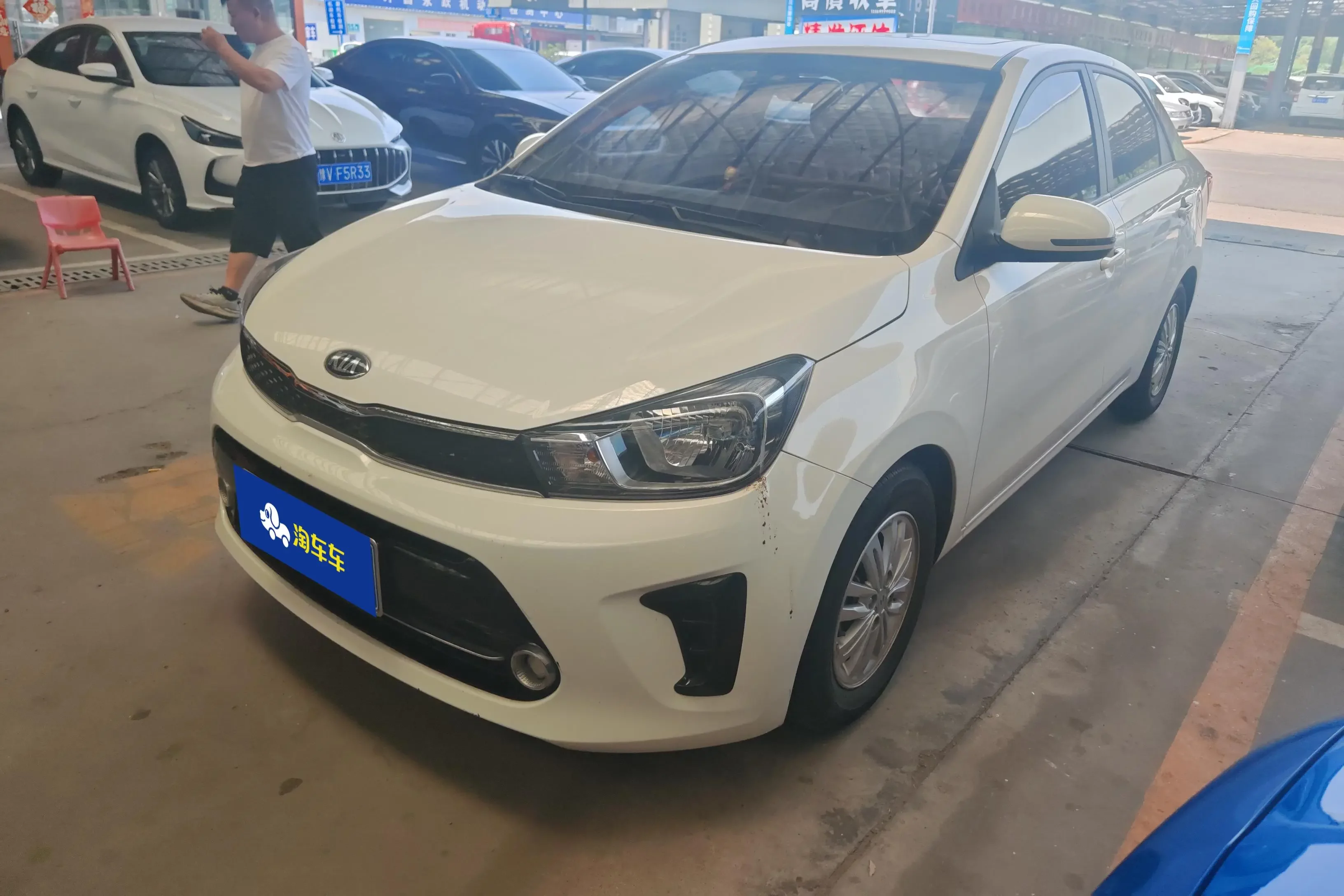 Kia Pegas (Huanchi)  из Китая