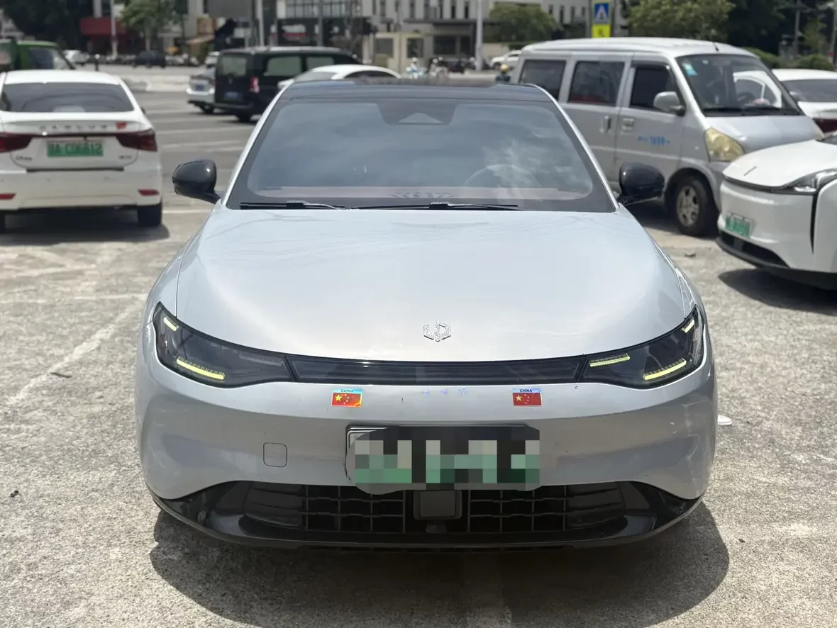 Leapmotor Zero running C01