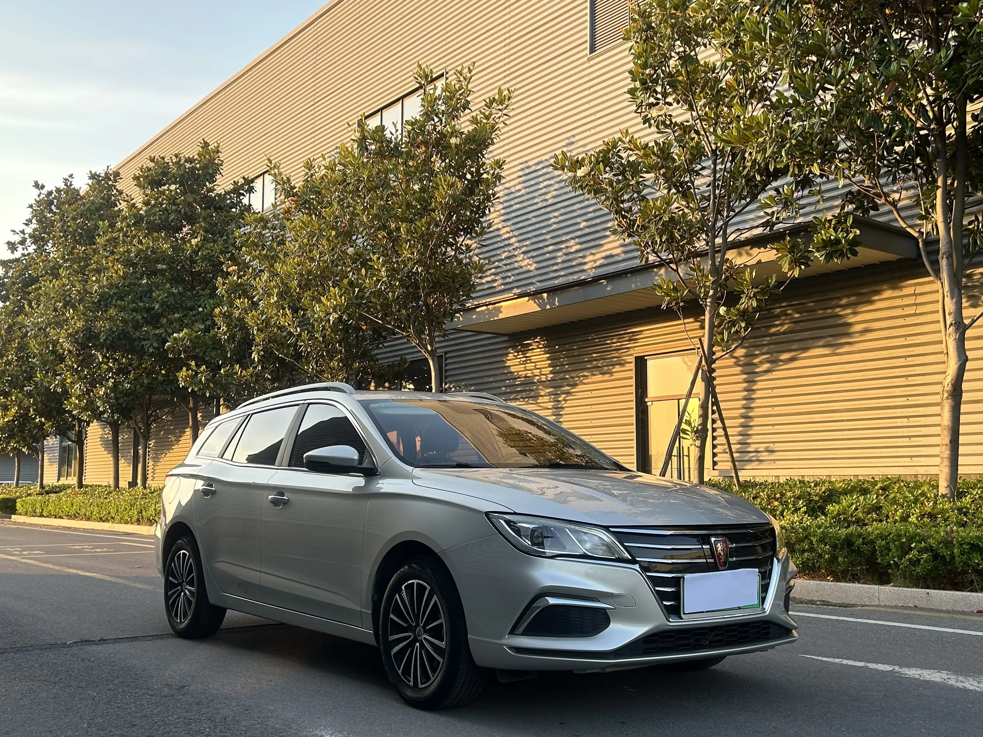 Roewe Ei5