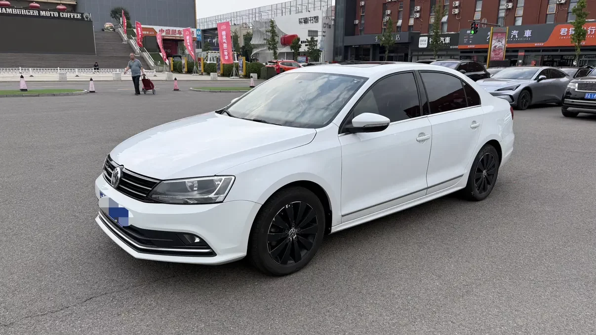 Volkswagen Sagitar