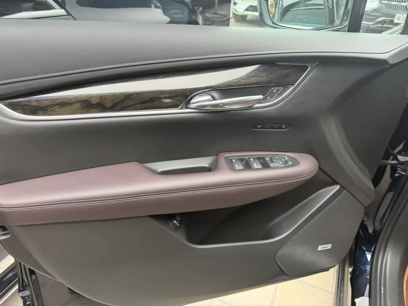 Cadillac XT6
