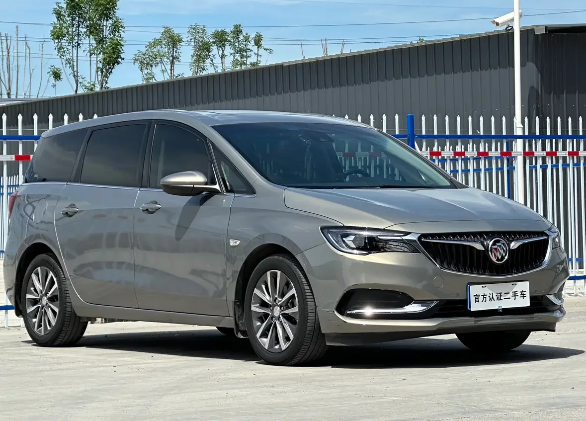 Buick GL6