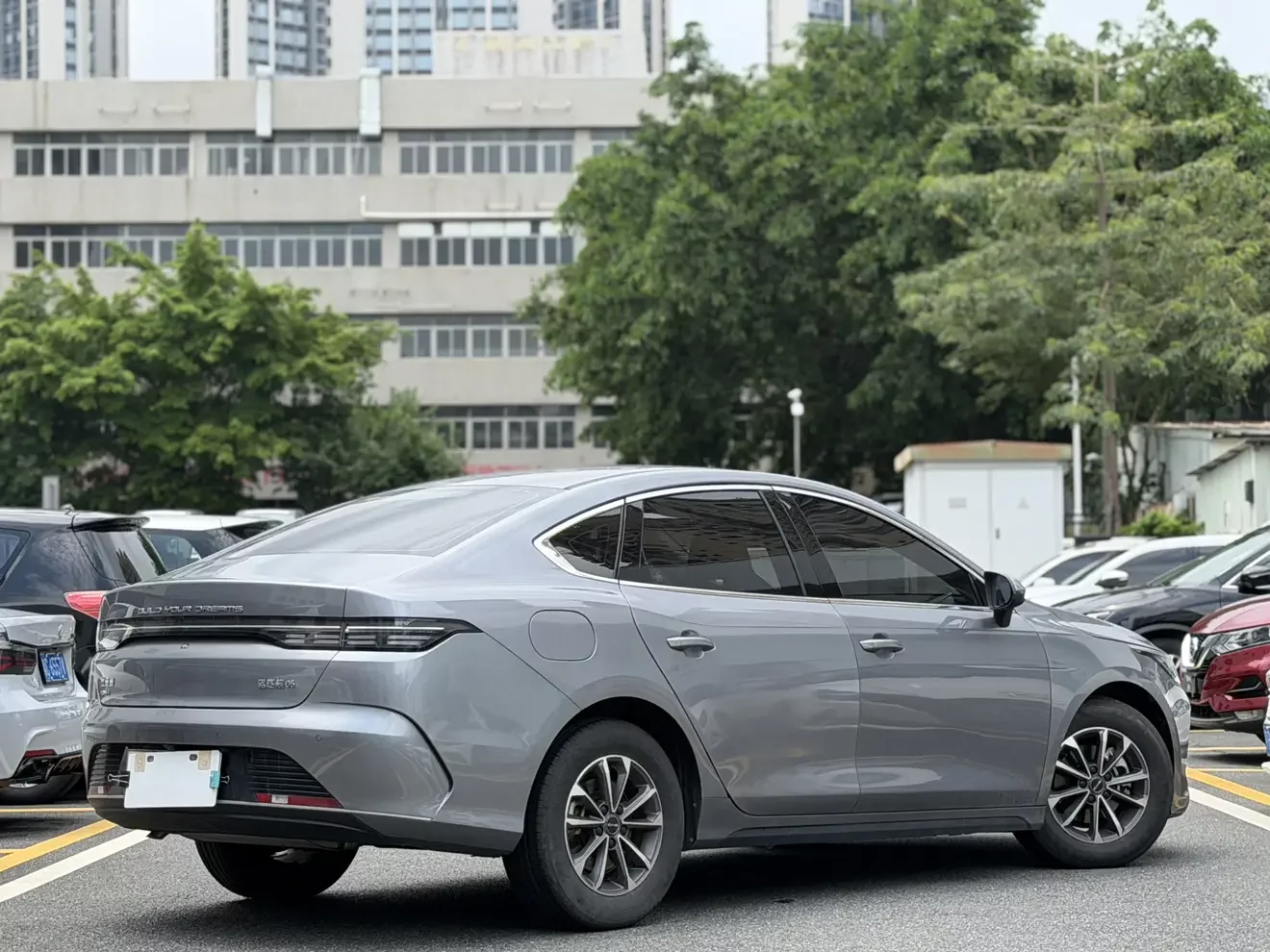 BYD Destroyer 05