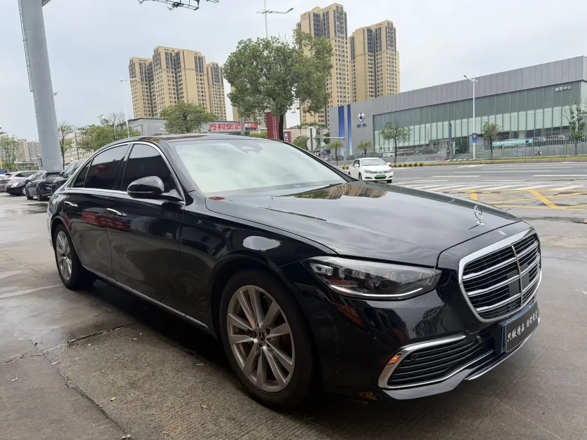 Mercedes-Benz S Class