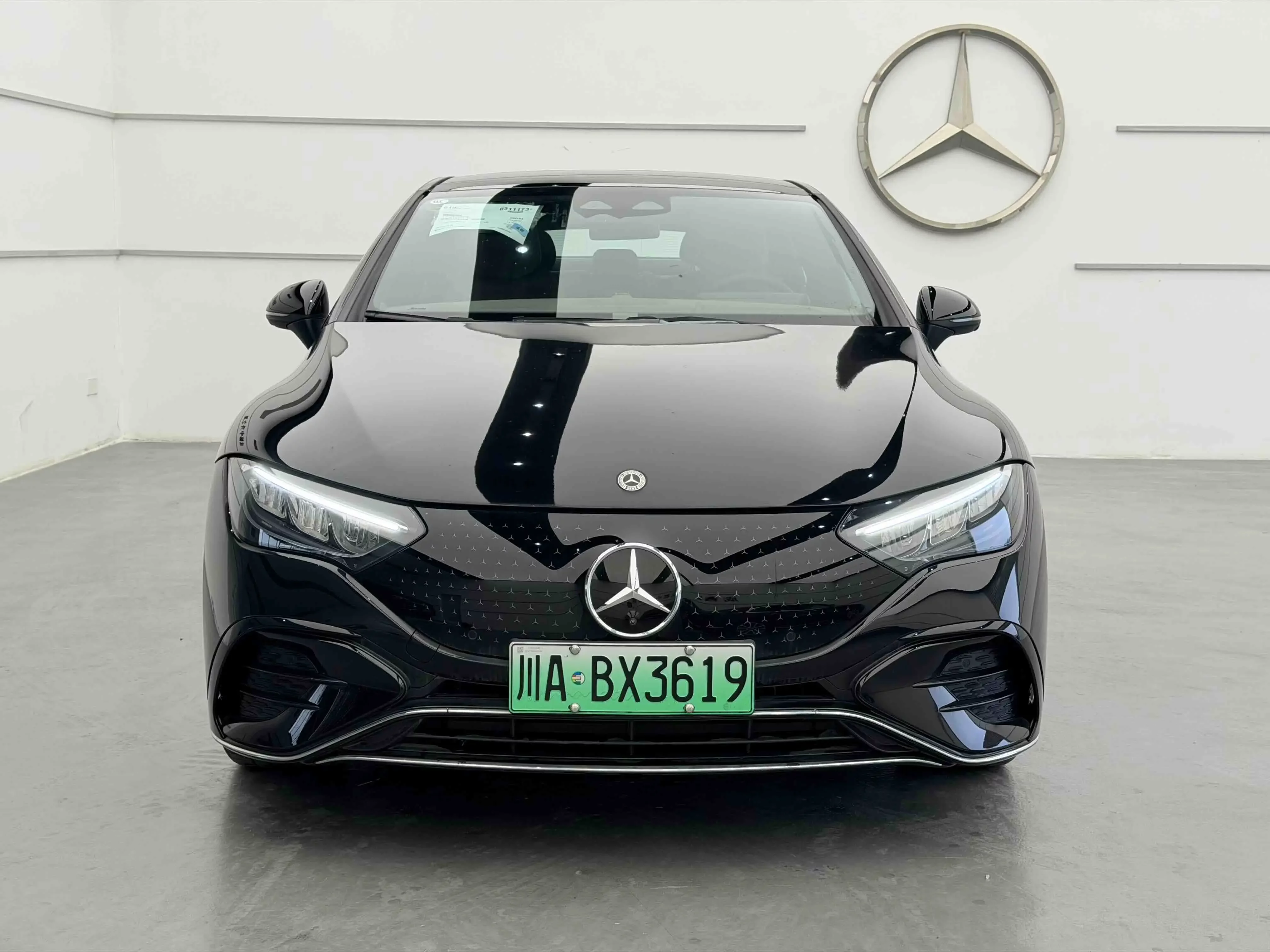 Mercedes-Benz EQE