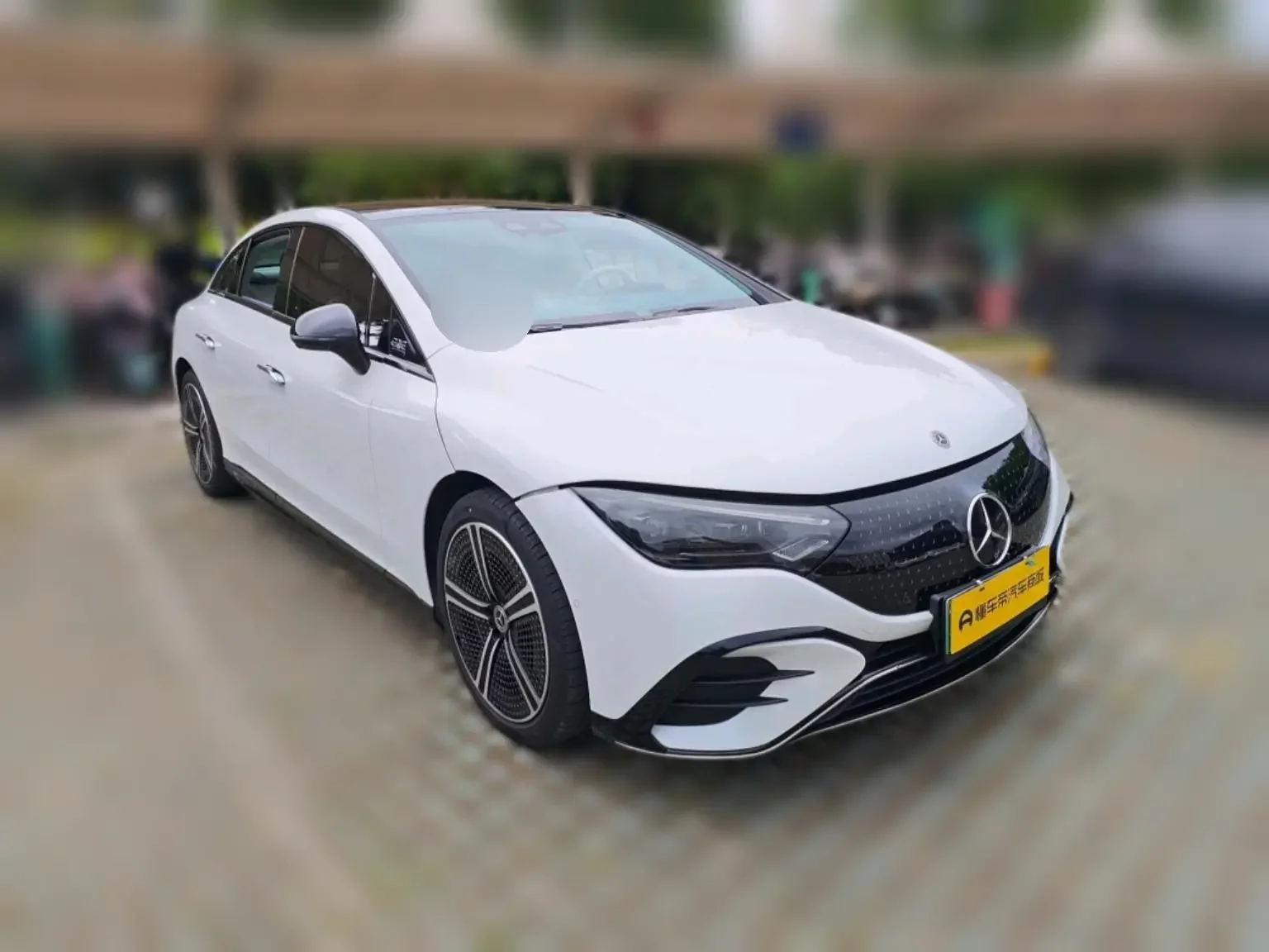 Mercedes-Benz EQE