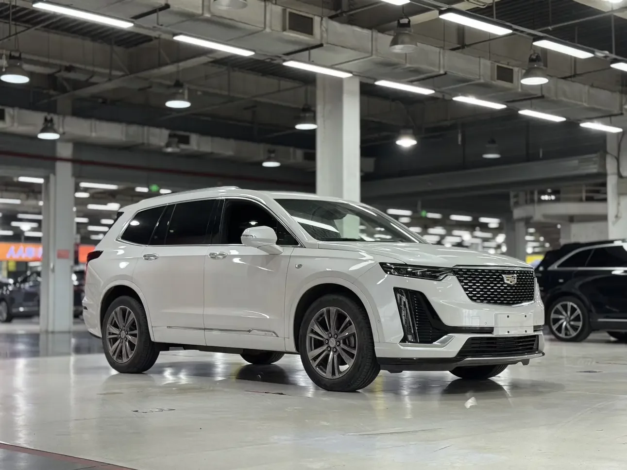 Cadillac XT6