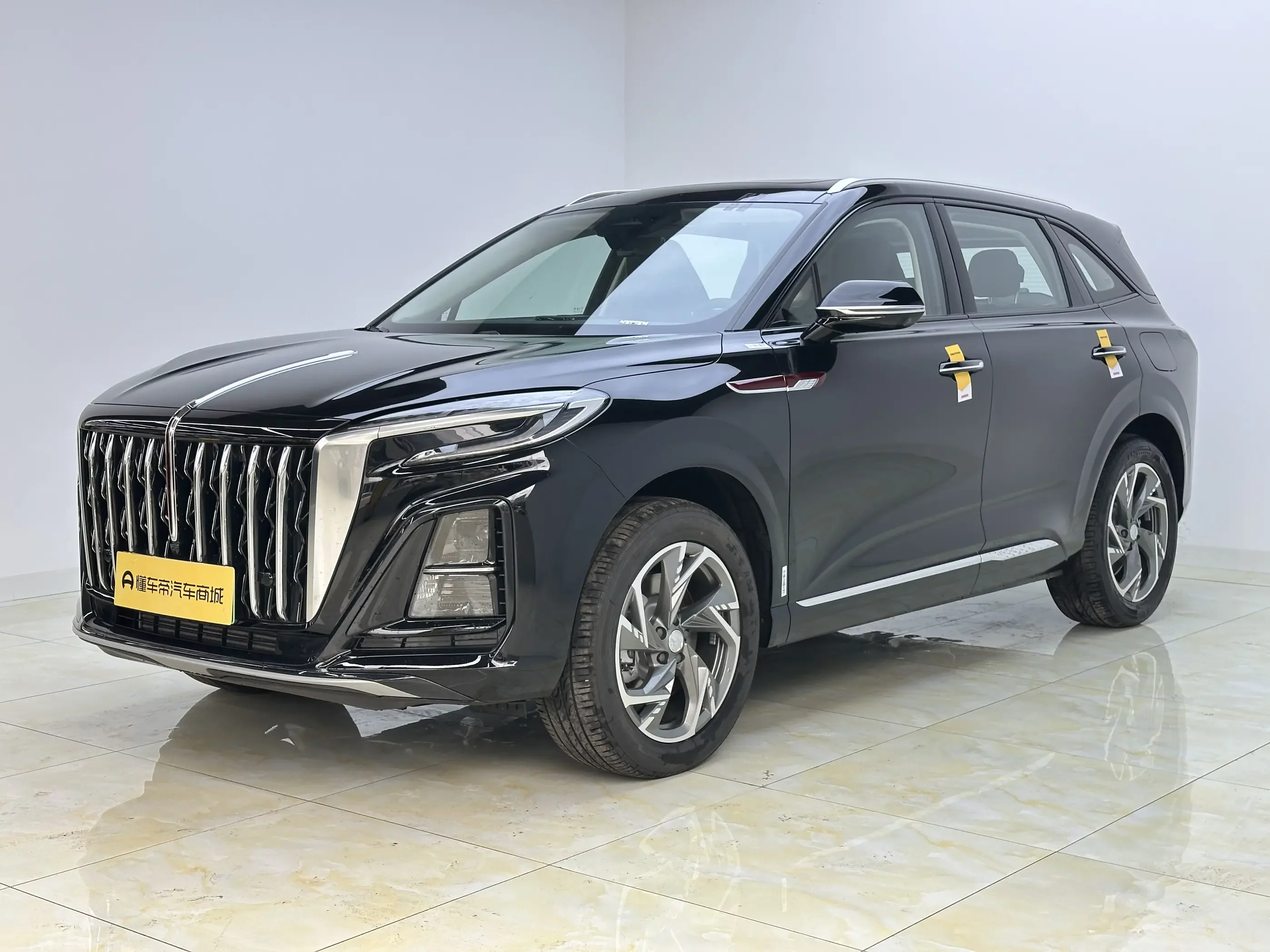 Hongqi HS3 PHEV