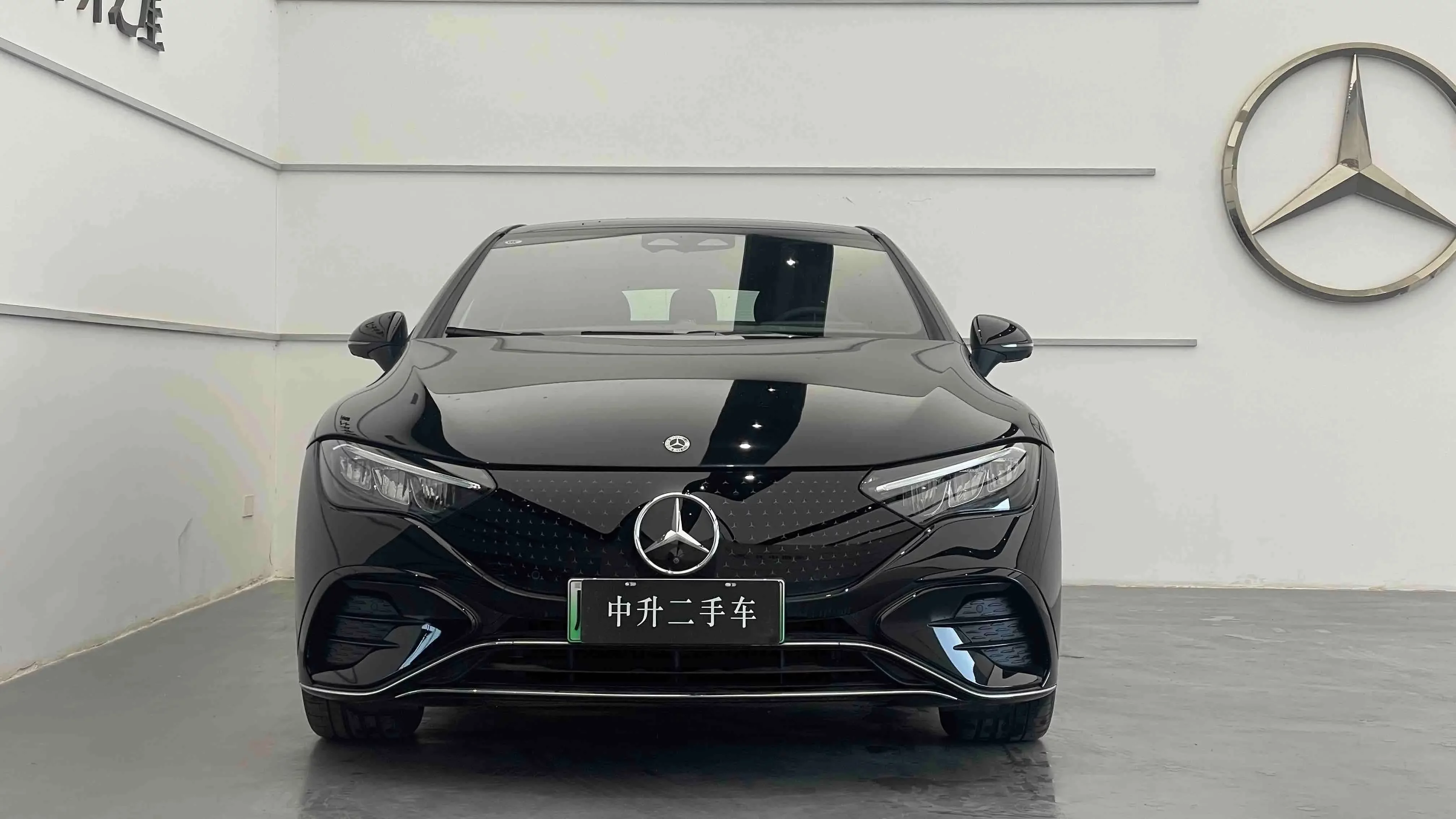Mercedes-Benz EQE