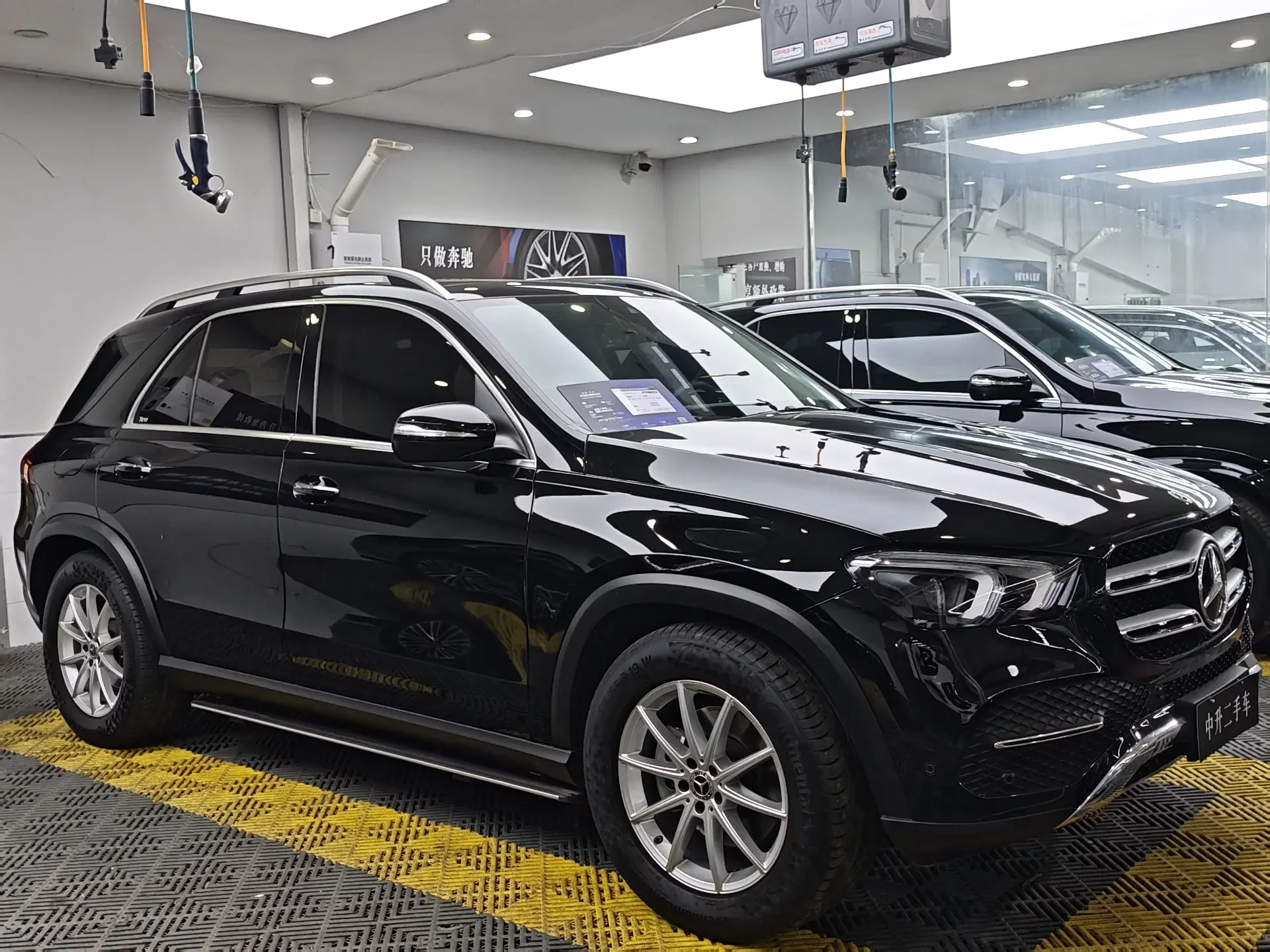 Mercedes-Benz GLE (Imported)