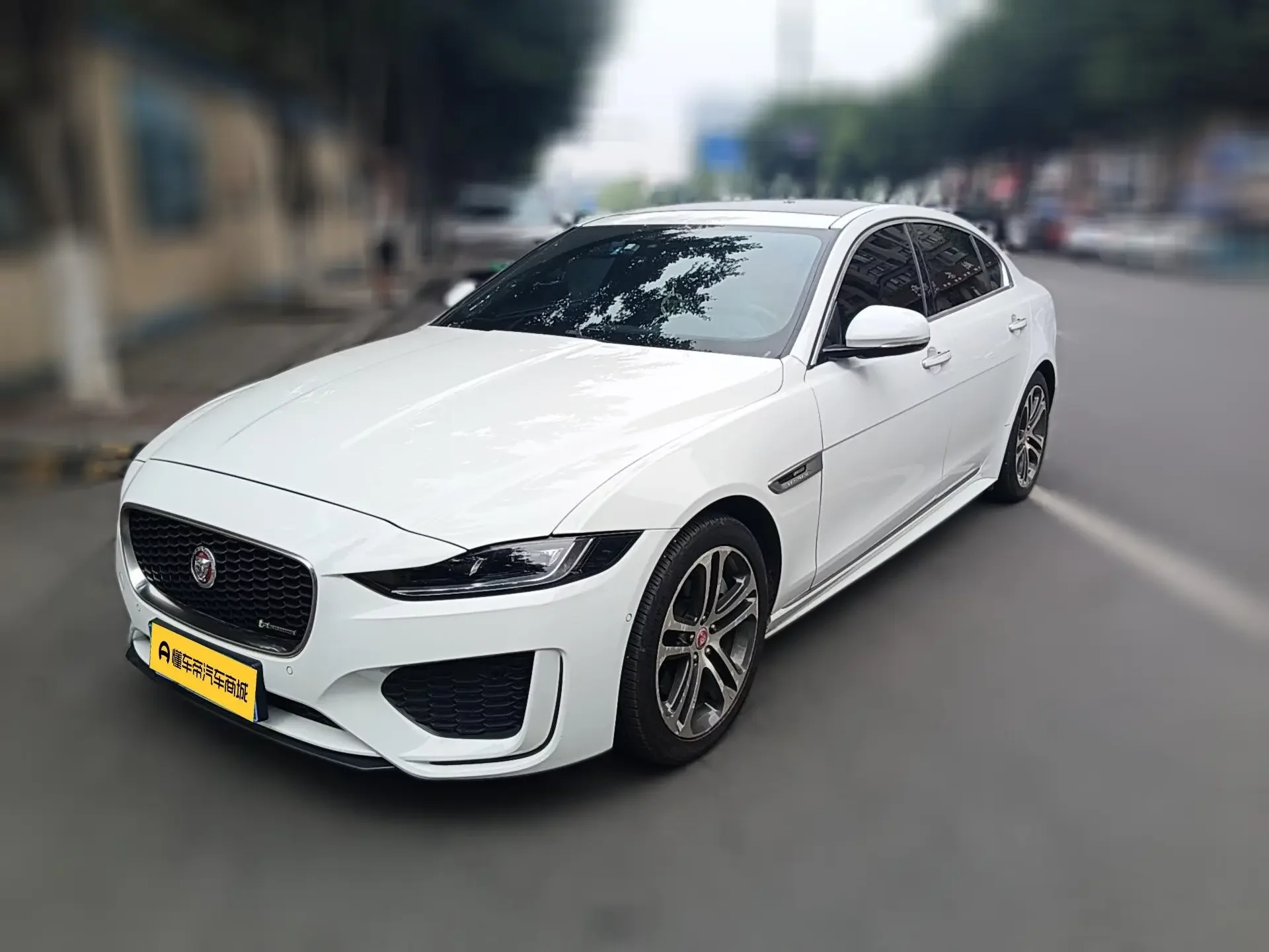 Jaguar XEL