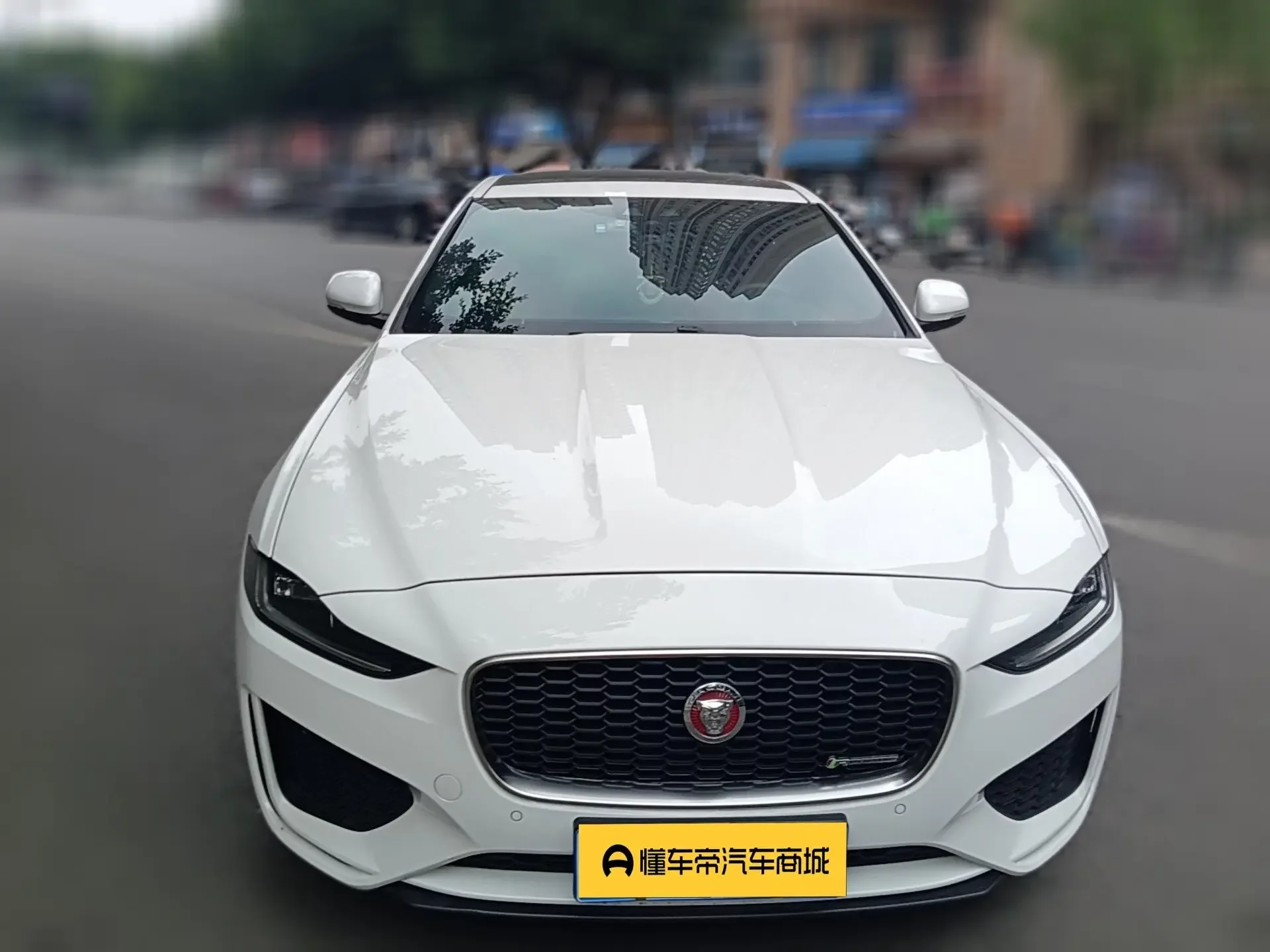 Jaguar XEL