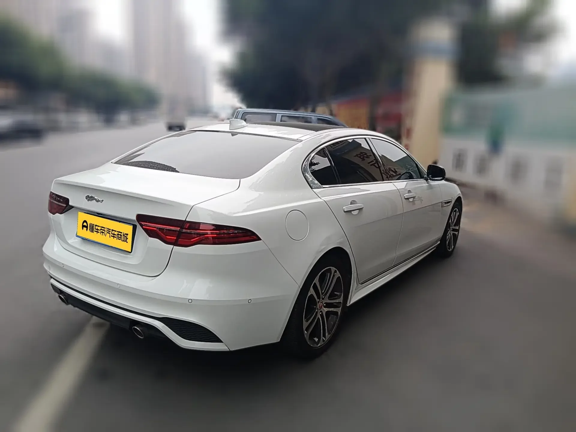Jaguar XEL