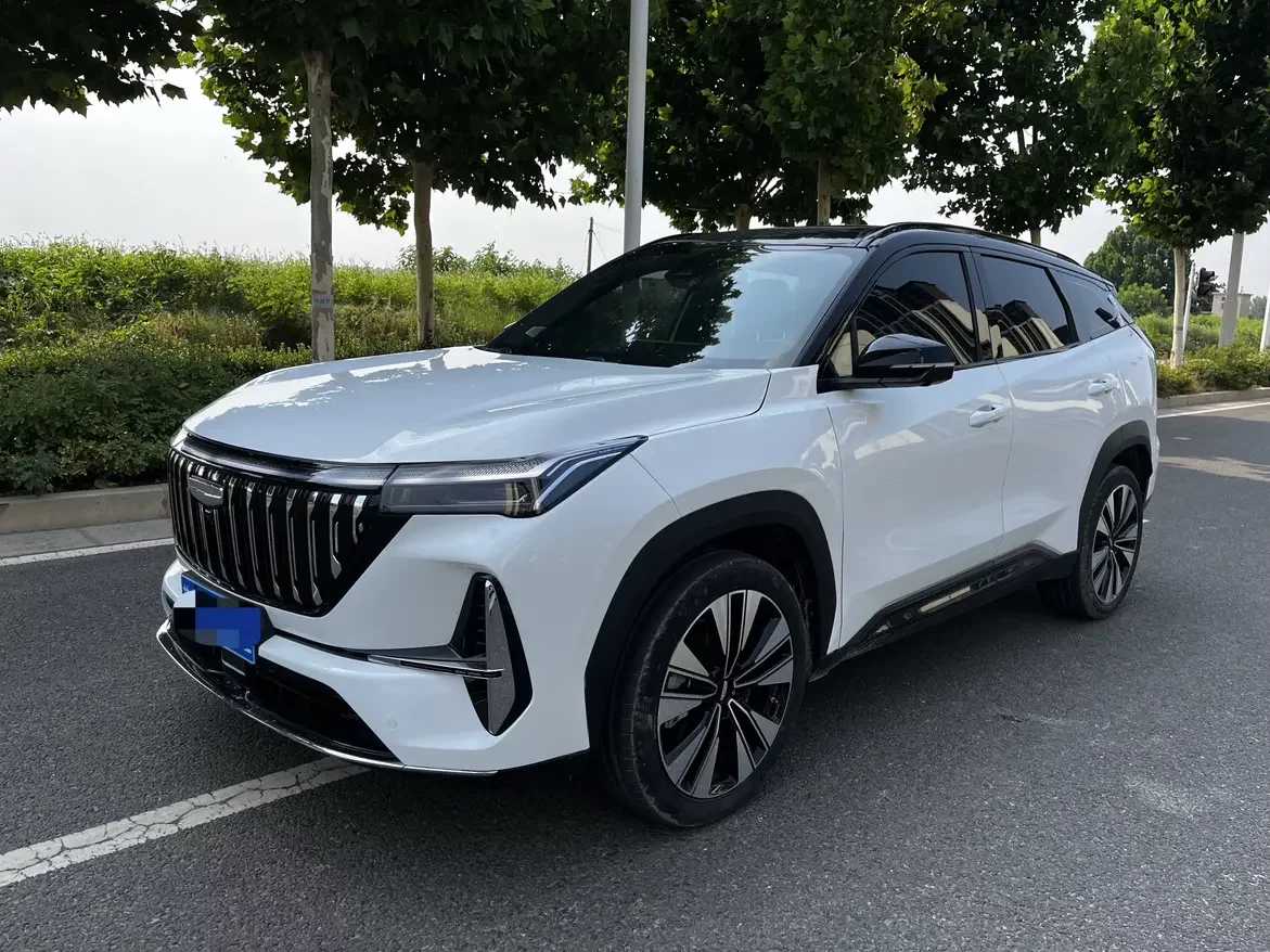 Geely Atlas L