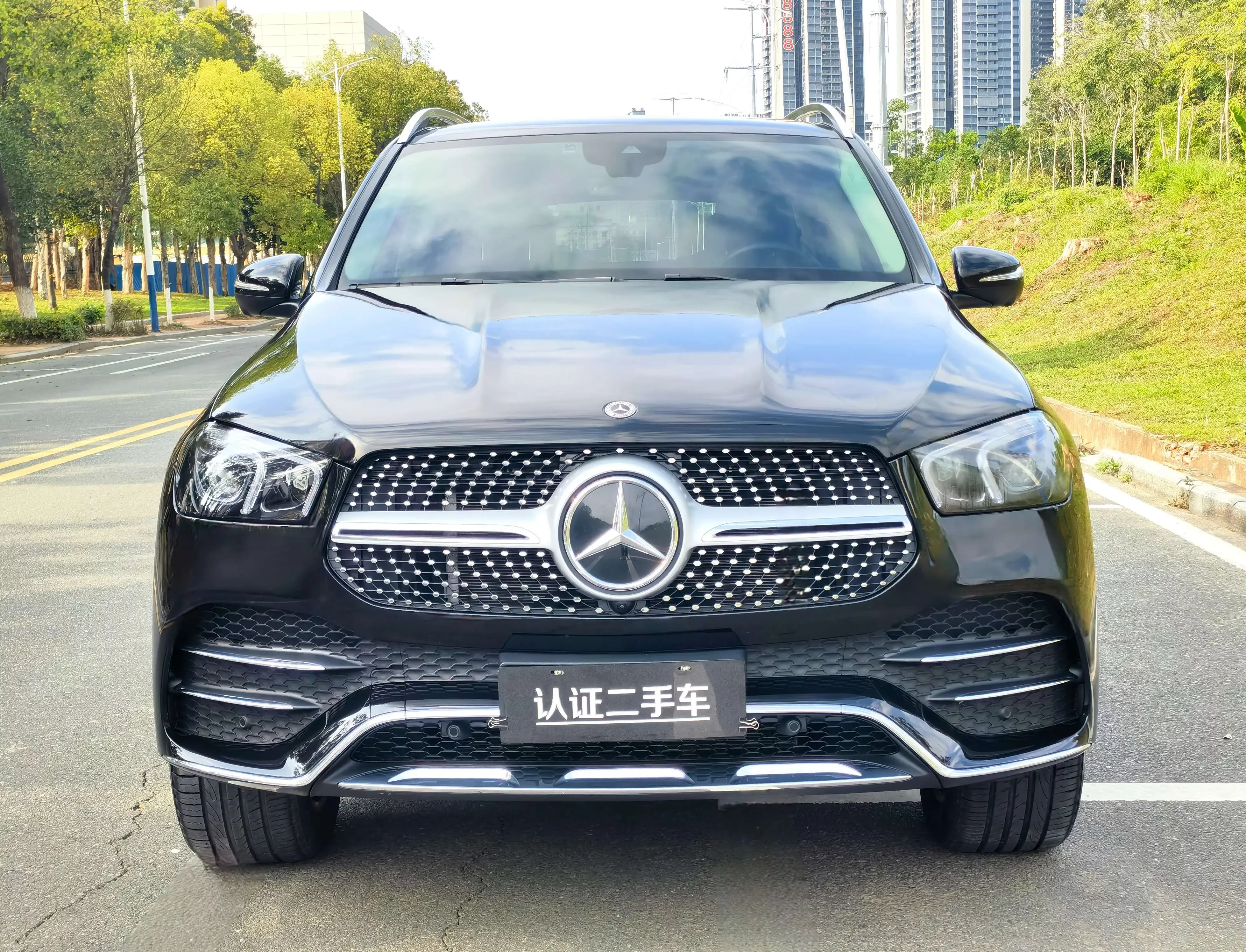 Mercedes-Benz GLE (Imported)
