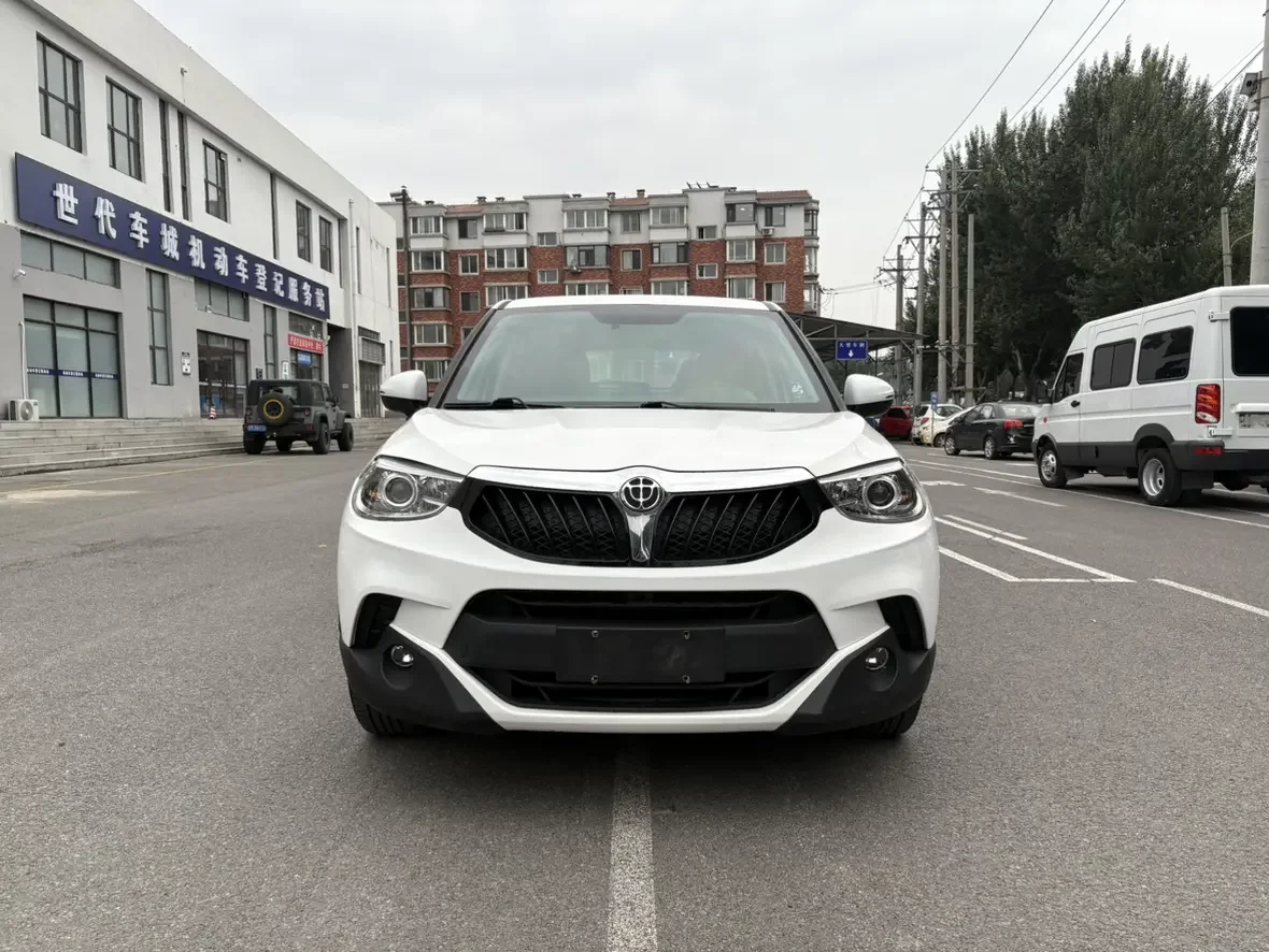 Brilliance China V3