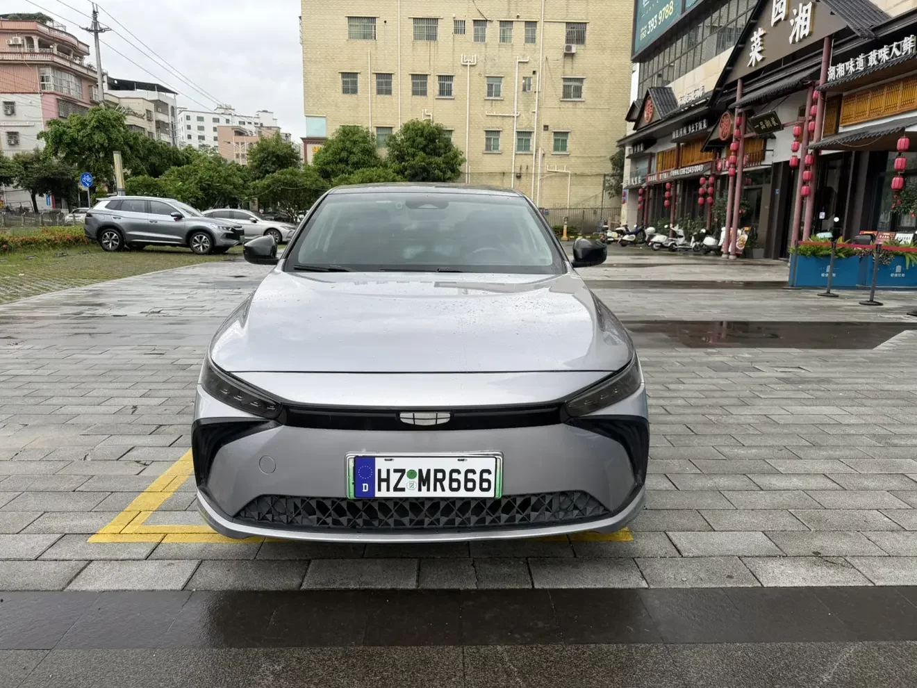 Geely Geometry G6