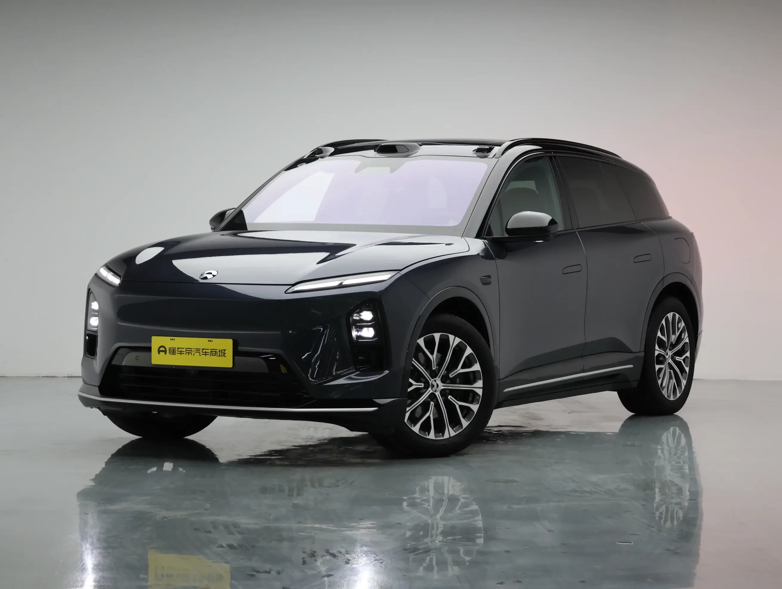 NIO ES6