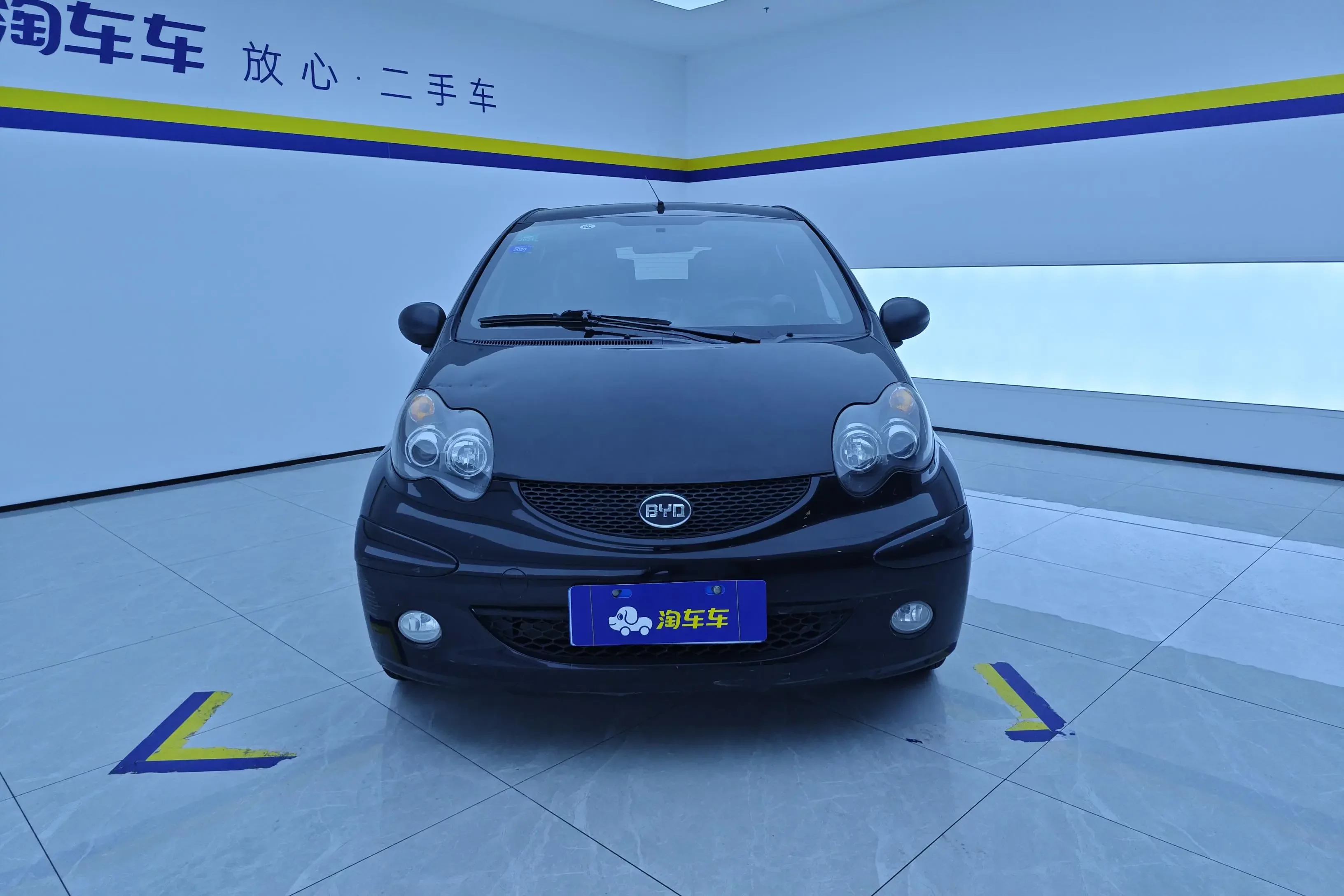 BYD F0