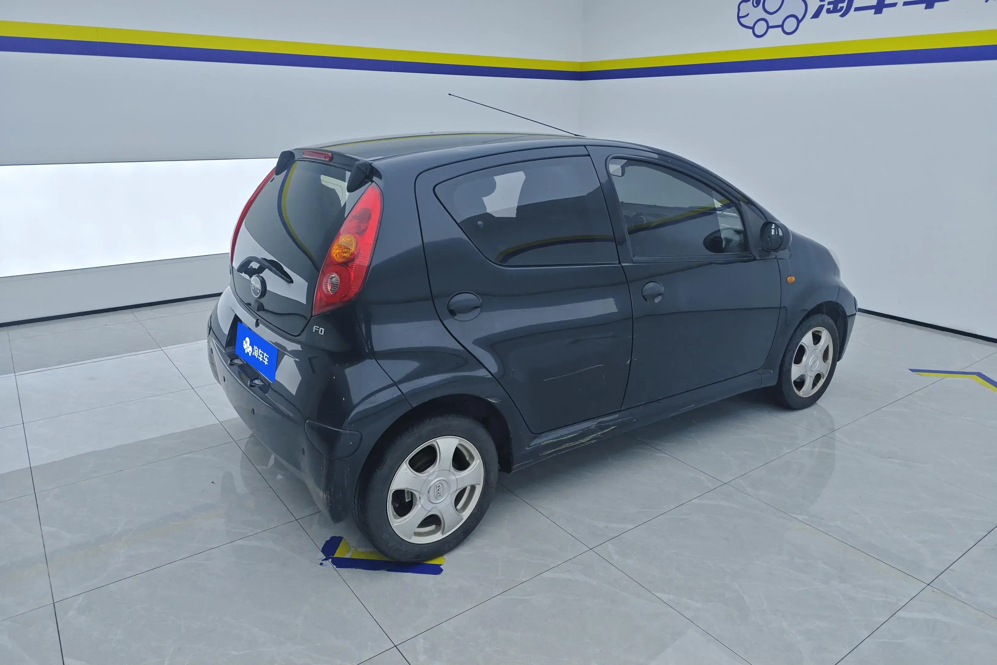 BYD F0