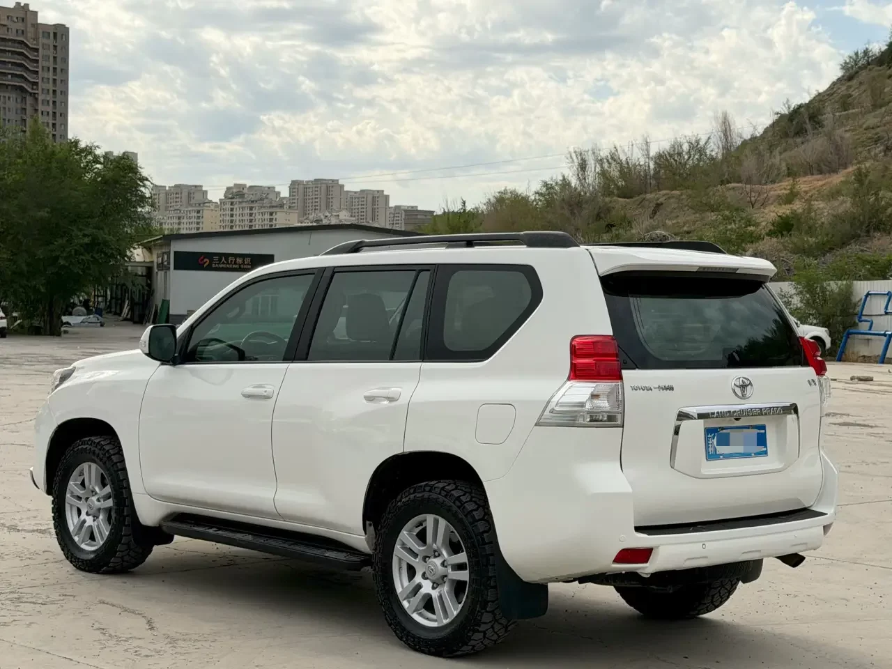 Toyota prado