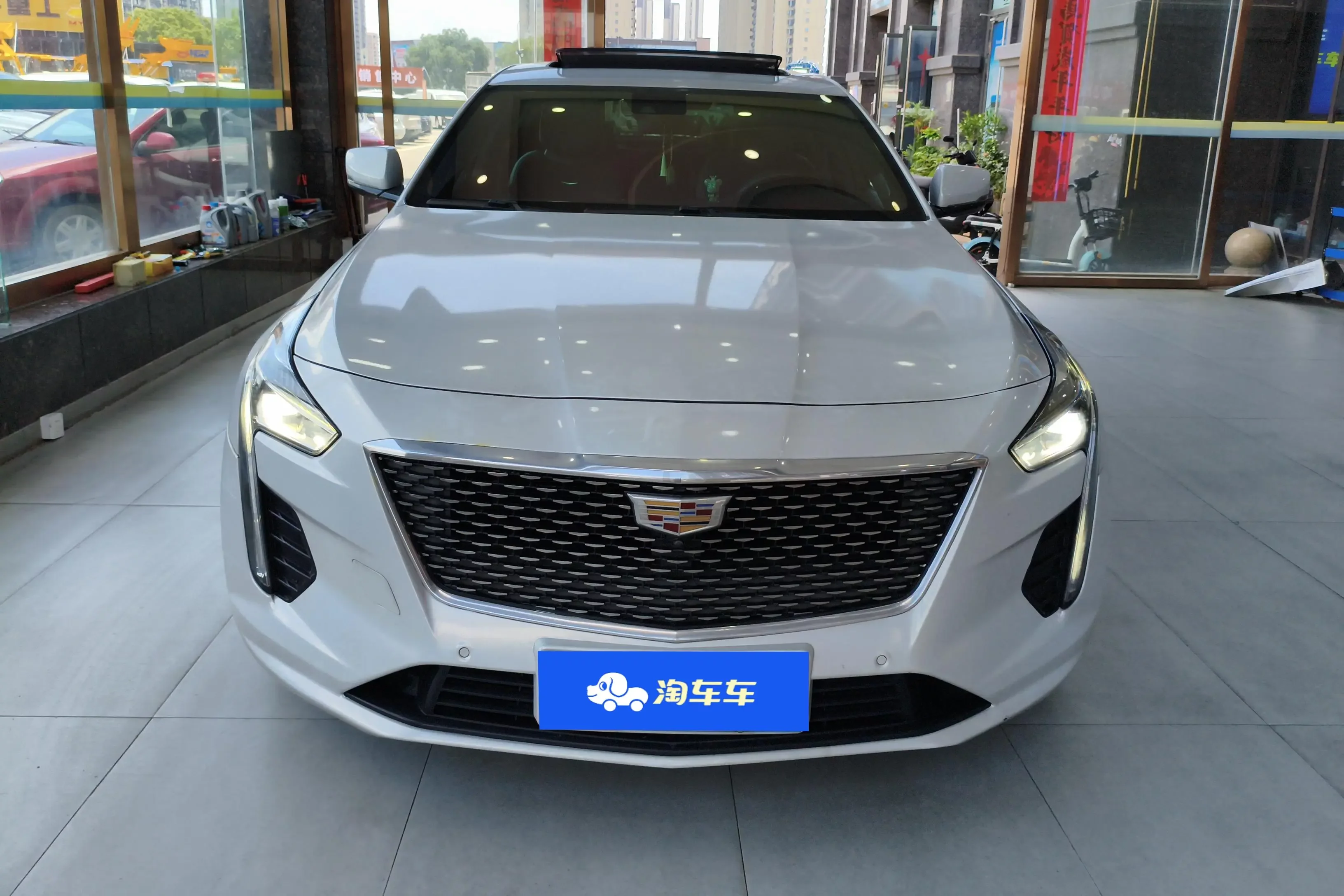 Cadillac CT6  из Китая