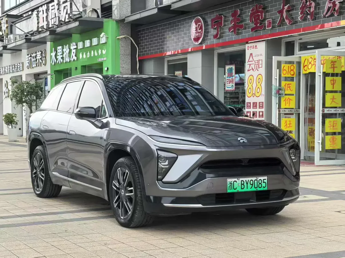 NIO ES6